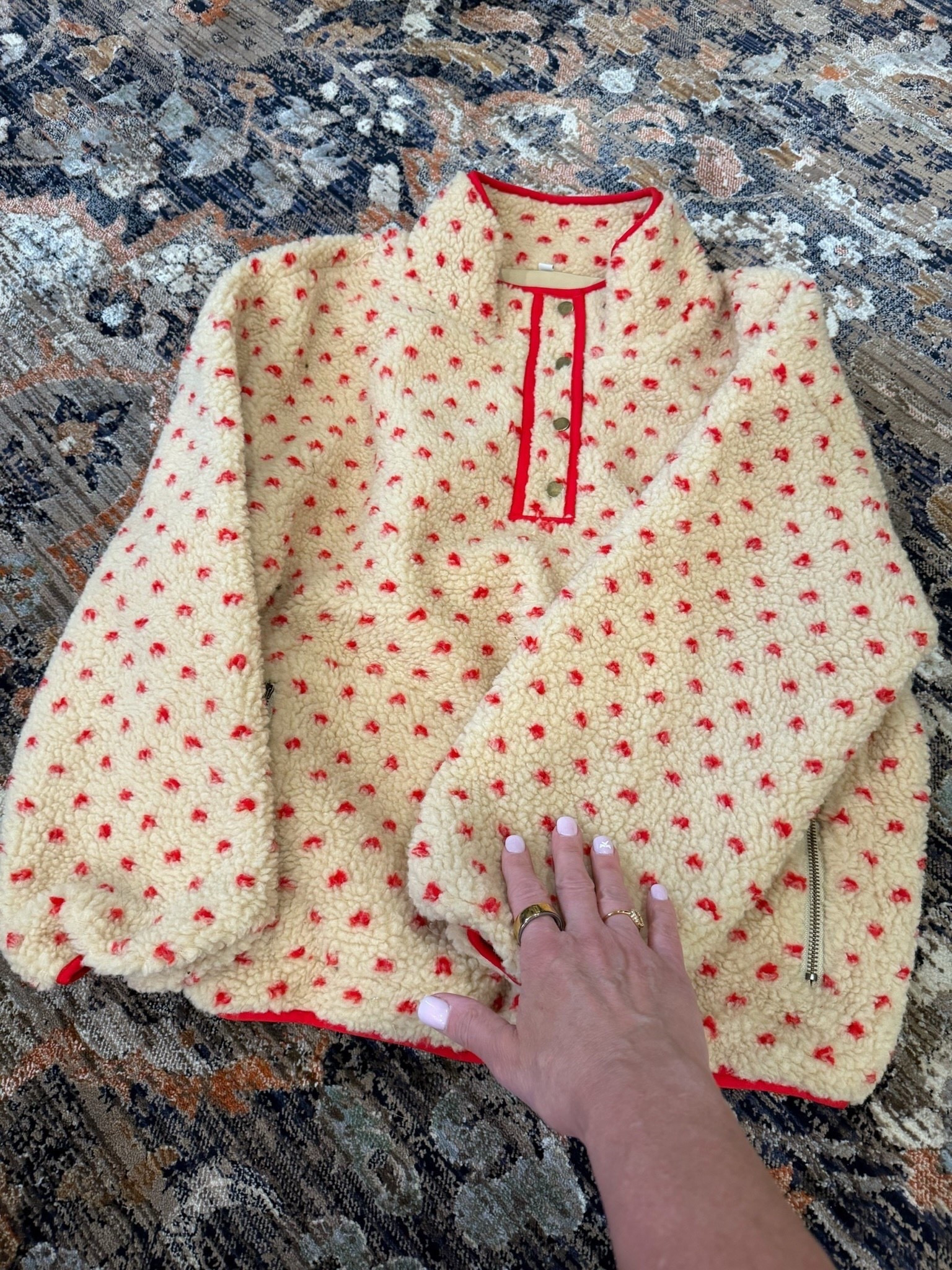 A recent Amazon purchase that we are loving! Perfect for running errands or lounging around the house. It also comes in multiple color variations! 

#LTKOver40 #LTKMidsize #LTKSeasonal