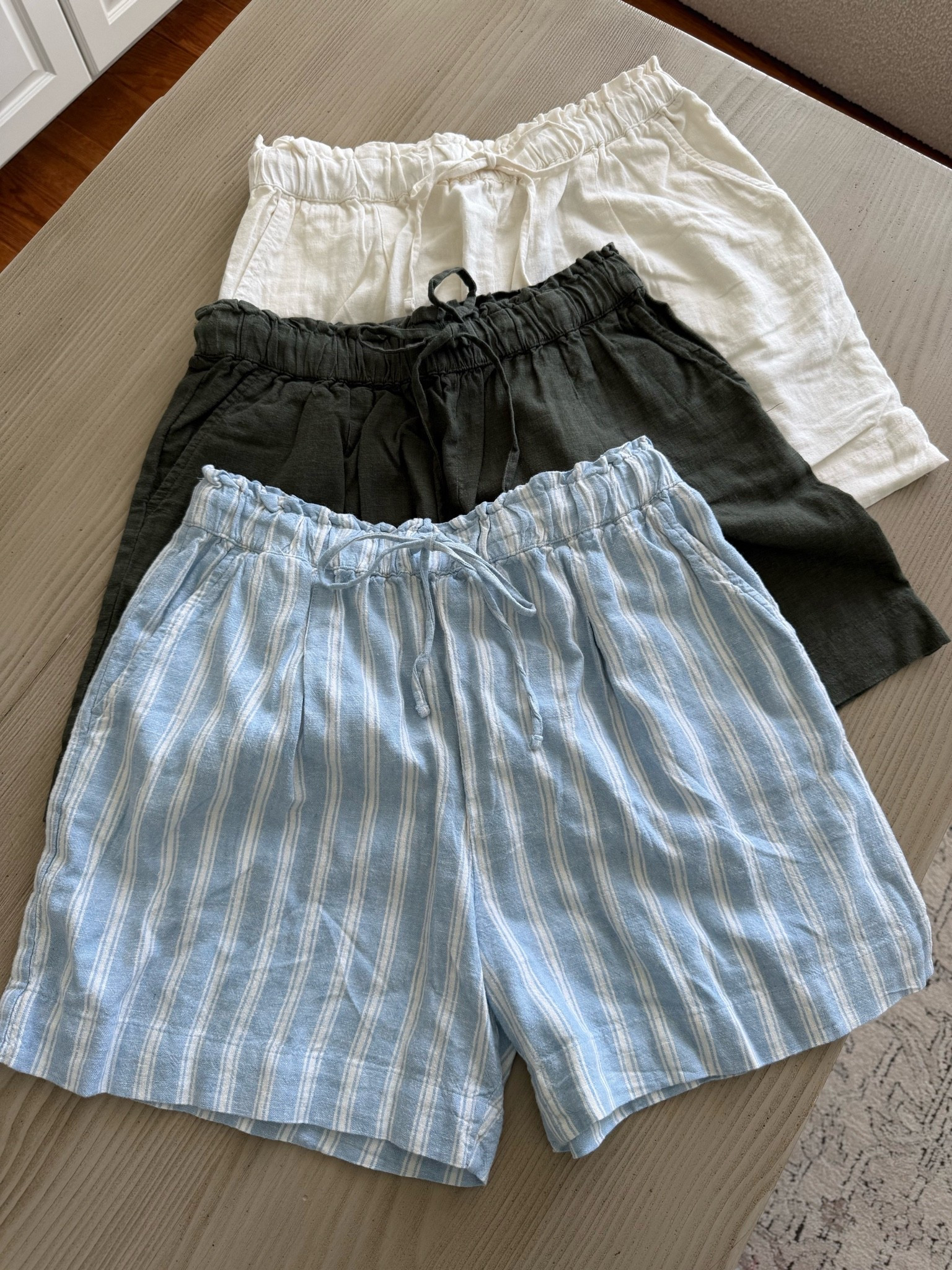 Yes!! Walmart finally brought back their 5 inch linen blend shorts this year!!! Lots of colors too!! #WalmartPartner#WalmartStyle
@WalmartStyle