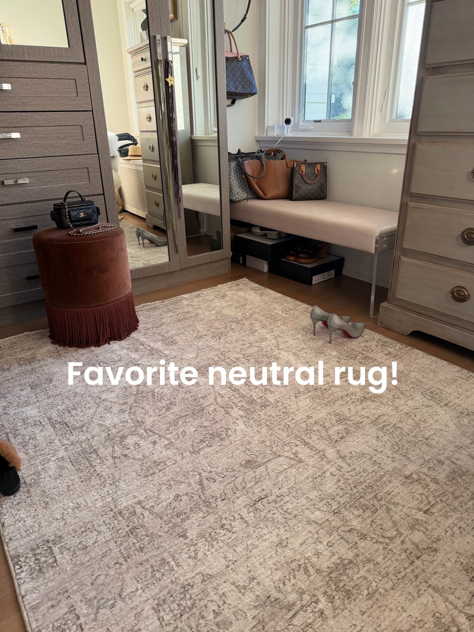 Love this neutral rug and so many others on sale!

#LTKgrwm #LTKSaleAlert #LTKHome