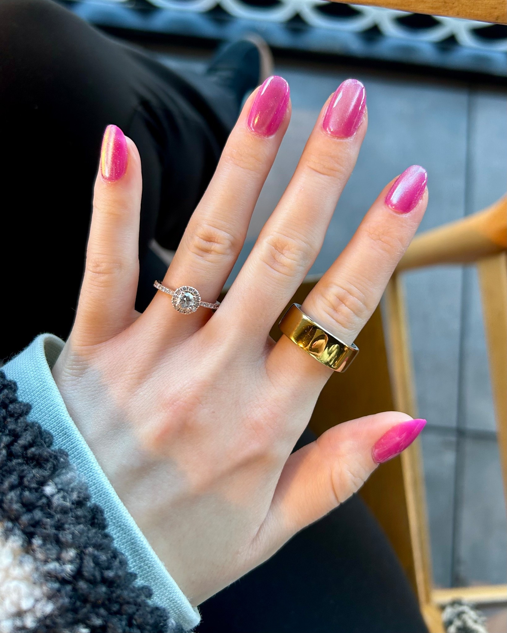 Press-on nails from olive & june 💅✨

#LTKBeauty #LTKValentine