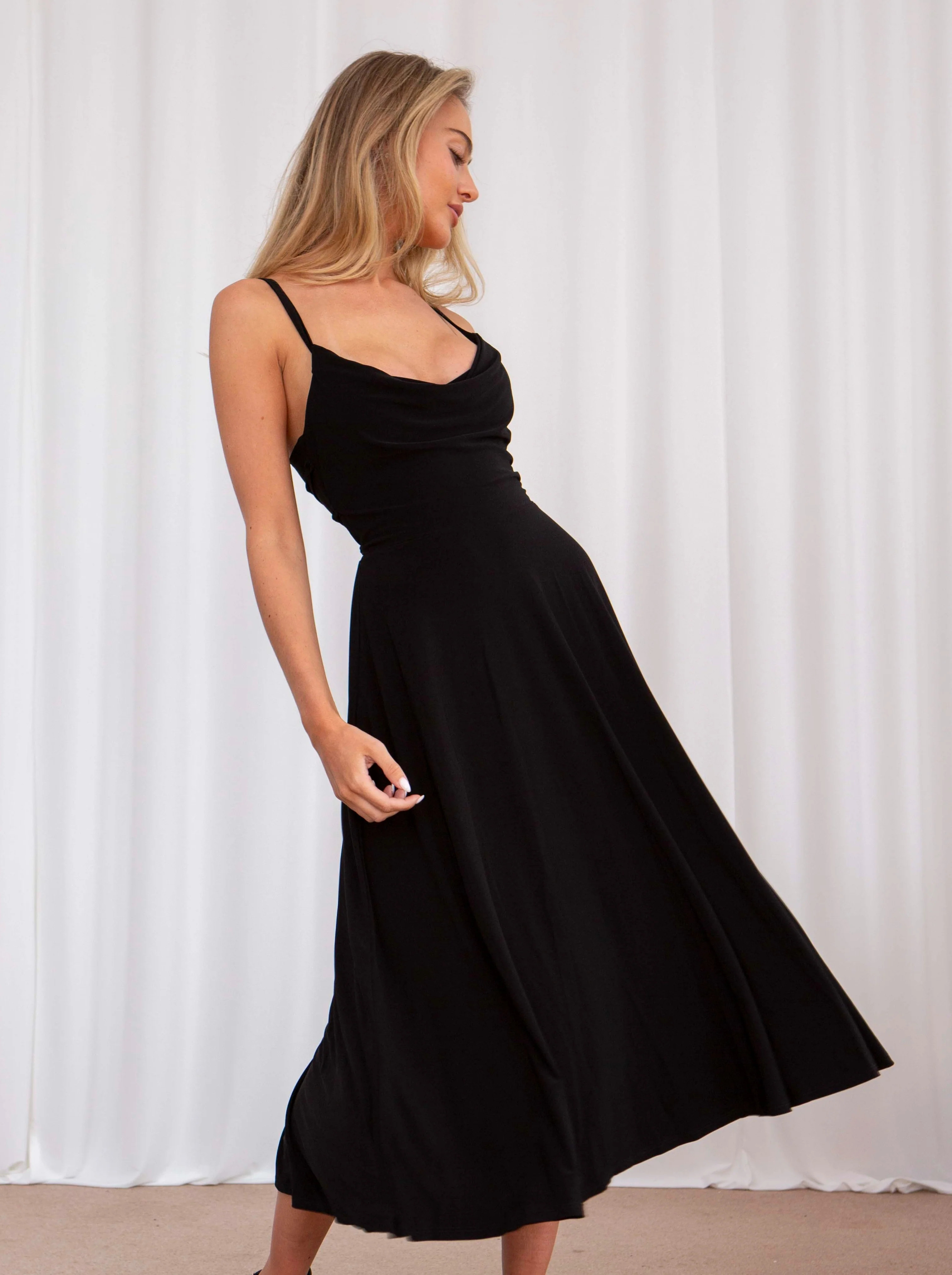 Lulah Midi Dress | AYM Affiliate