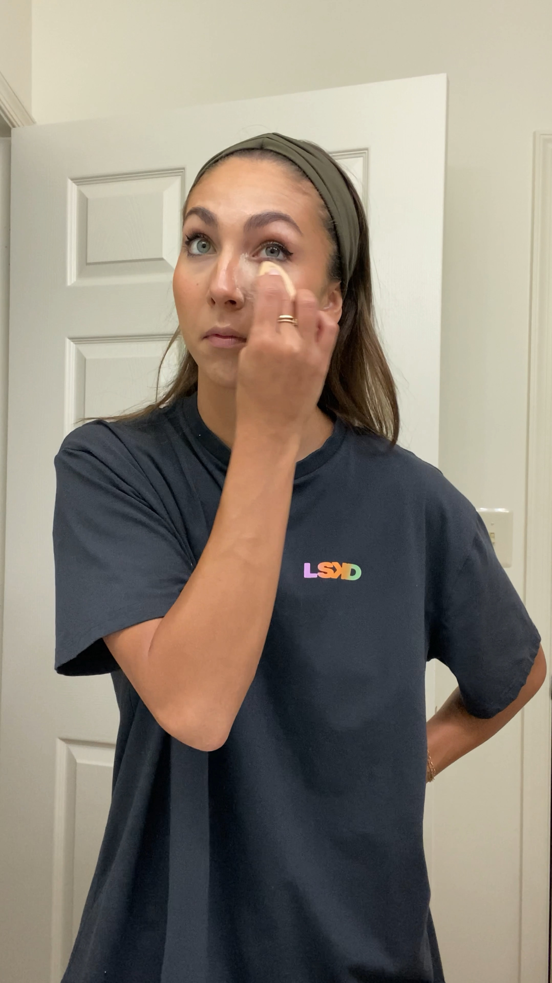 Everyday makeup routine! For the tinted sunscreen I use shade Halo and for the brow pencil I use shade 4. Love these items because they’re amazing and affordable! 

#LTKBeauty #LTKVideo #LTKFindsUnder50