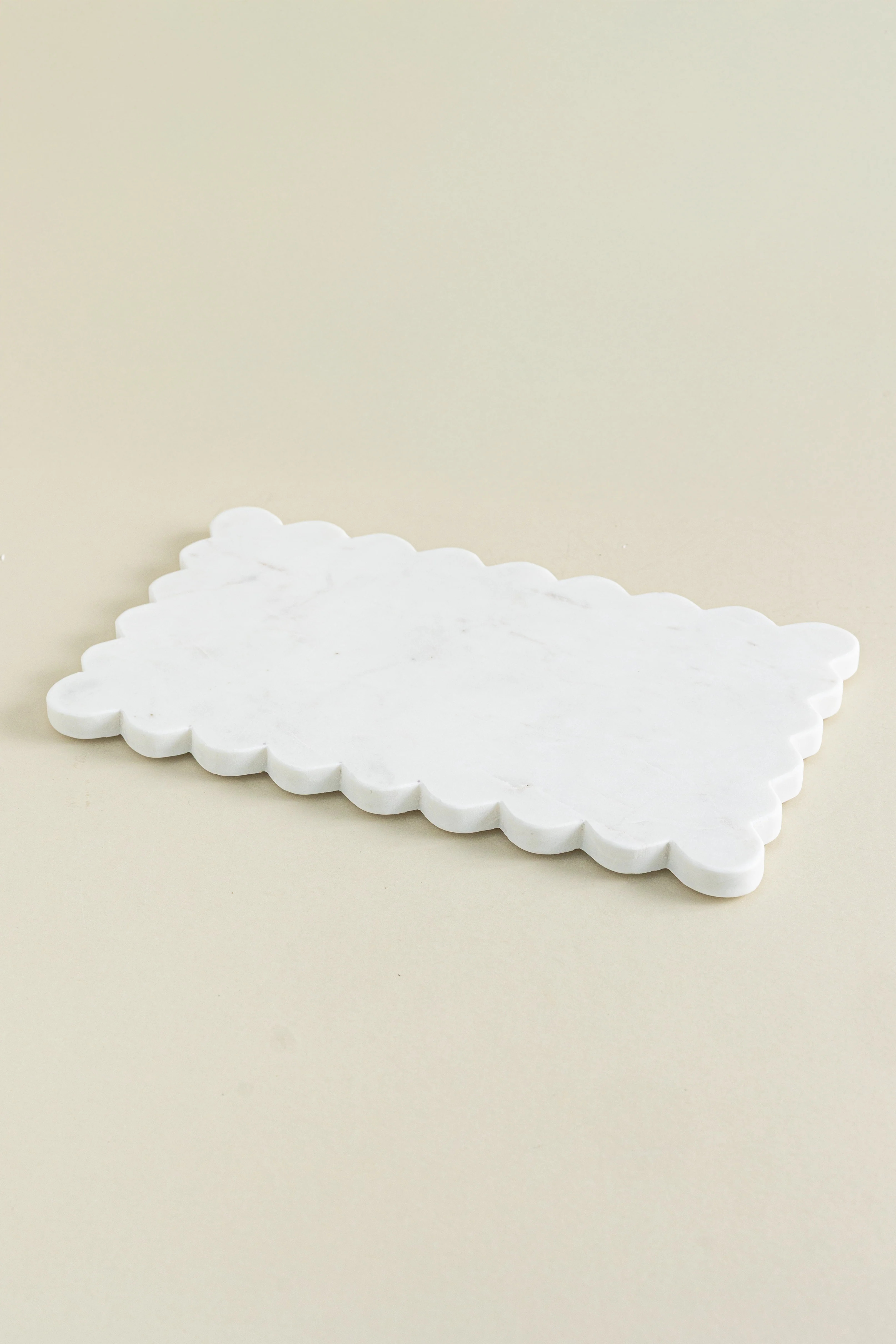 Scalloped Edge Marble Board | Eco Chic Home