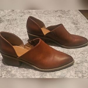 Universal Thread Cognac Ankle Boots in EUC 8.5 | Poshmark