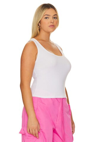Good American Heritage Scoop Tank Top in White 001 from Revolve.com | Revolve Clothing (Global)