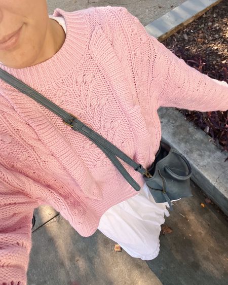 Love this pink sweater from H&M!! So cozy and the perfect weight

// fall sweater, pink sweater, weekend outfits

#LTKfindsunder50 #LTKSeasonal #LTKworkwear