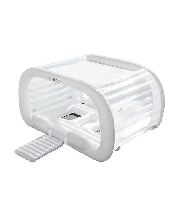 Giant Cabana Dayclub | FUNBOY