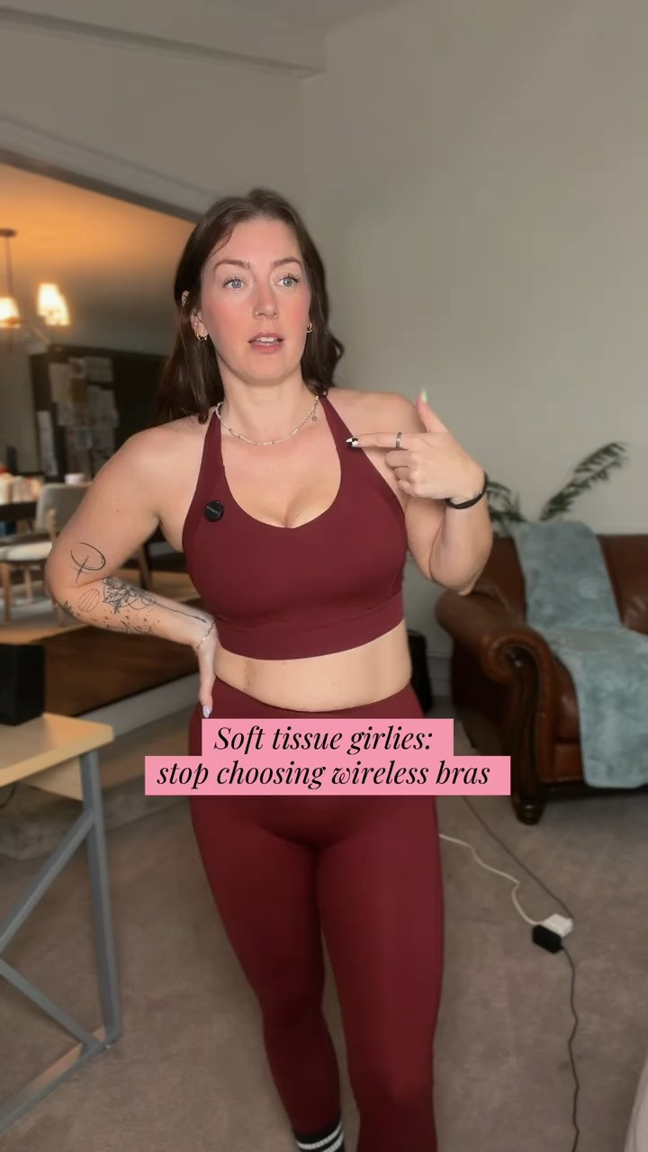 If you have soft tissue, this is where most bras go wrong. Wireless bras sound comfortable, but they usually don’t give enough structure, so you end up spilling out the middle or over the top. And molded or padded bras? They leave that annoying gap at the top because your tissue isn’t filling the cup the way they’re designed. That’s why this Confishape Underwire Full Coverage Bra works so well. It gives you the structure you actually need for lift and separation, but the underwire sits on the outside so it doesn’t dig, poke, or feel uncomfortable. It honestly feels closer to a sports bra, but with real support and shape.

#Bra #bras #liftingbra #brarecommendation #brareview 

 