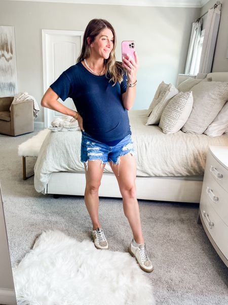 Another amazing pair of maternity denim from Pink Blush. I go true to size. 

These exact ones are old but I’ve linked a bunch of similar options below!

Take 40% off one item + 20% off sitewide with code: THEONE today



#LTKsalealert #LTKbump #LTKstyletip