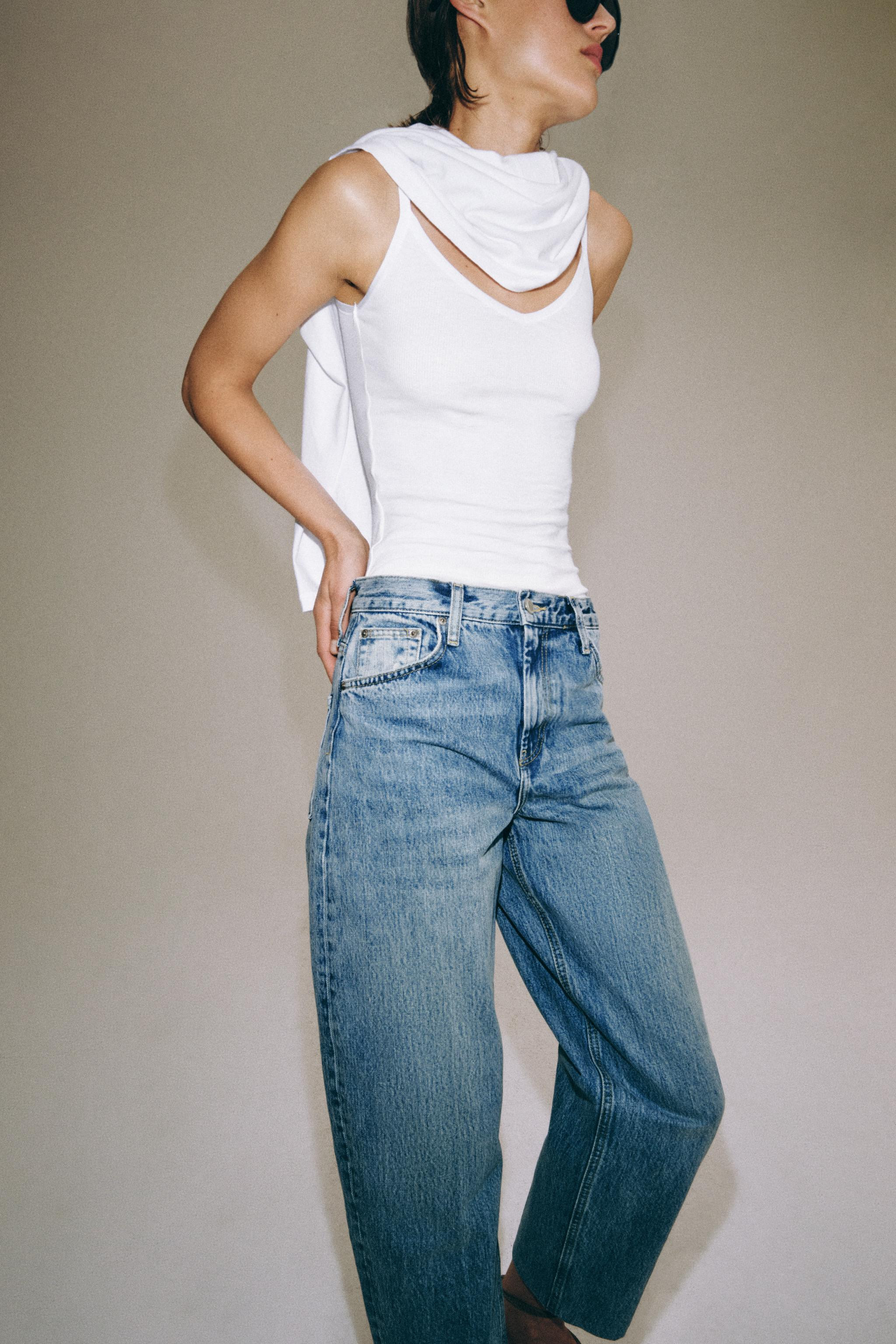 ZW COLLECTION TAPERED HIGH-WAIST JEANS | Zara US