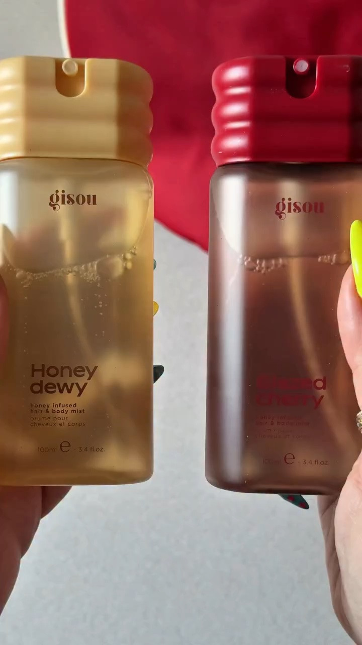 @gisou continues to serve it girl summer with the new hair and body mists 🍯🍒 honey dew is a warm scent that feels like a kiss of sunshine, and glazed cherry is a sweet and playful scent that gives major flirt 🍯🍒 I’ve been wearing these nonstop, and can declare that cherry is my fave 

Have you tried these? They go perfectly in my new red pouch ❤️

Gisou honey infused hair and body mist. Gisou hair mist . Gisou hair perfume . Summer scent . Body mist . Hygiene routine . Scent of the day . Perfume of the day .