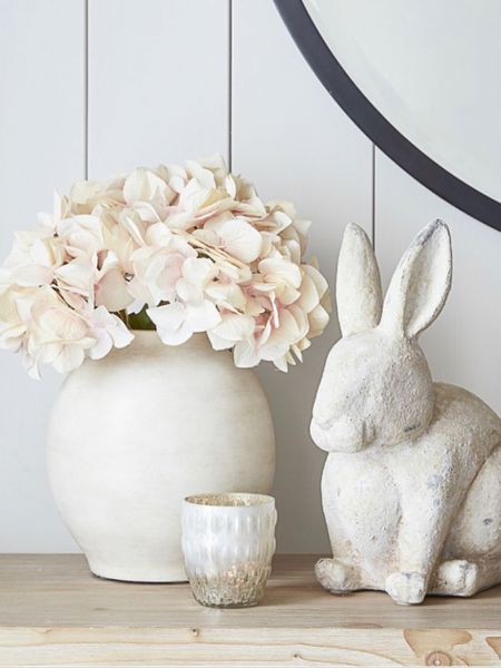 Easter decor // home decor // spring home decor // living room // floral arrangement // candles // foyer 

#LTKFind #LTKhome #LTKfamily
