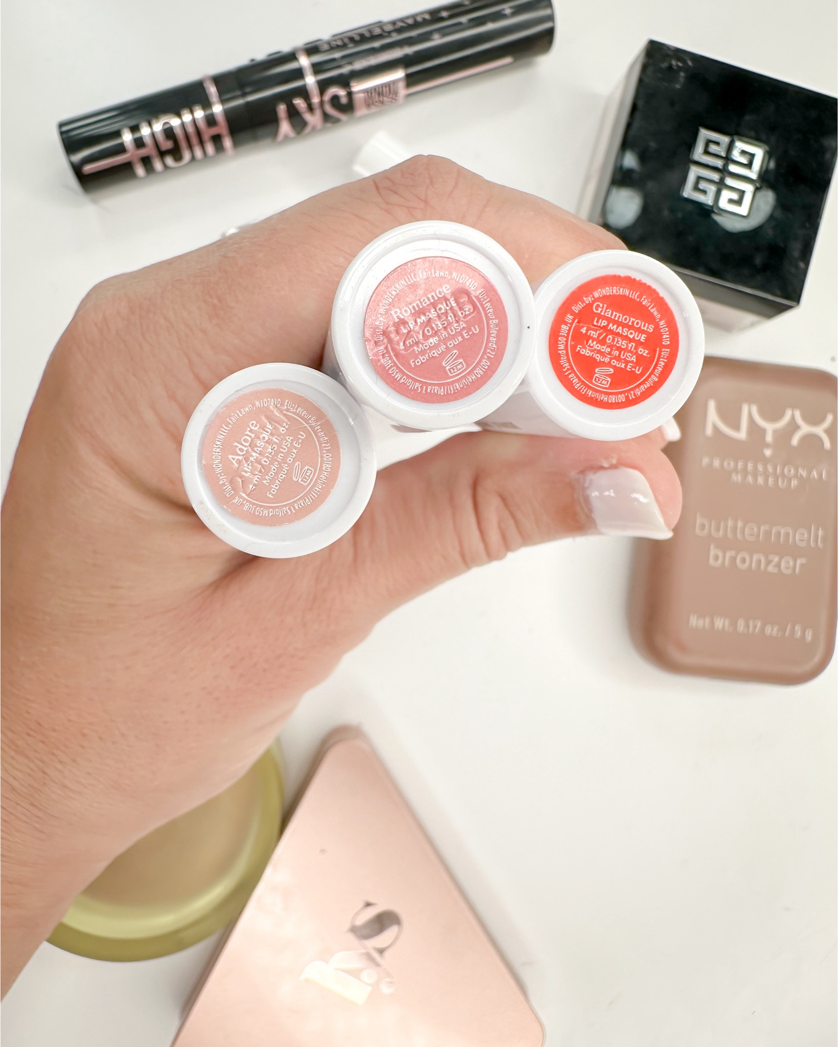 Wonderskin lip stain



Lip stains, summer lip color, easy beauty, new in beauty