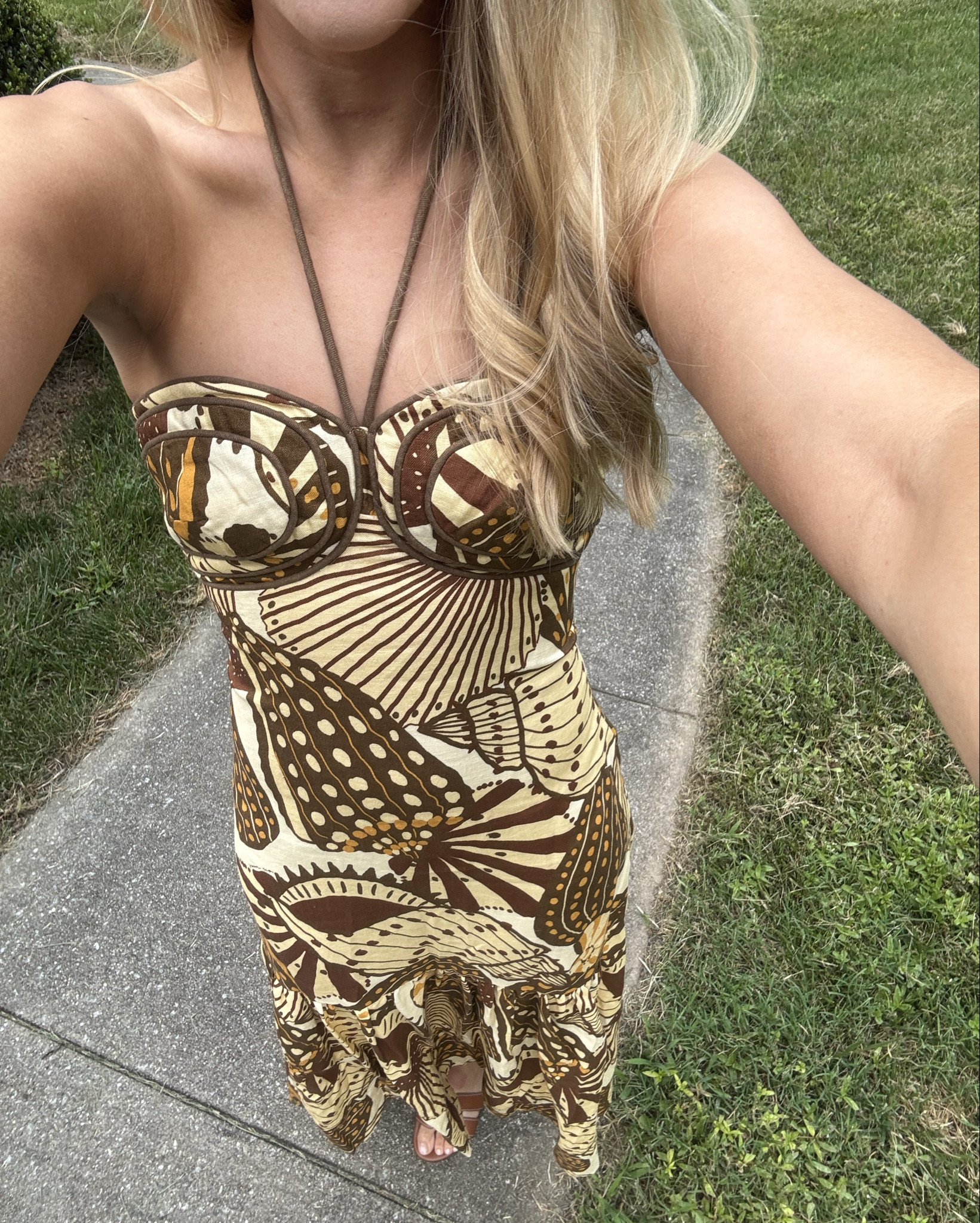 My all time favorite farm Rio dress I’ve ever worn! So obsessed with this dress! It literally fits like a glove! Perfect for a beach wedding or any formal party! 

#LTKParties #LTKWedding #LTKStyleTip