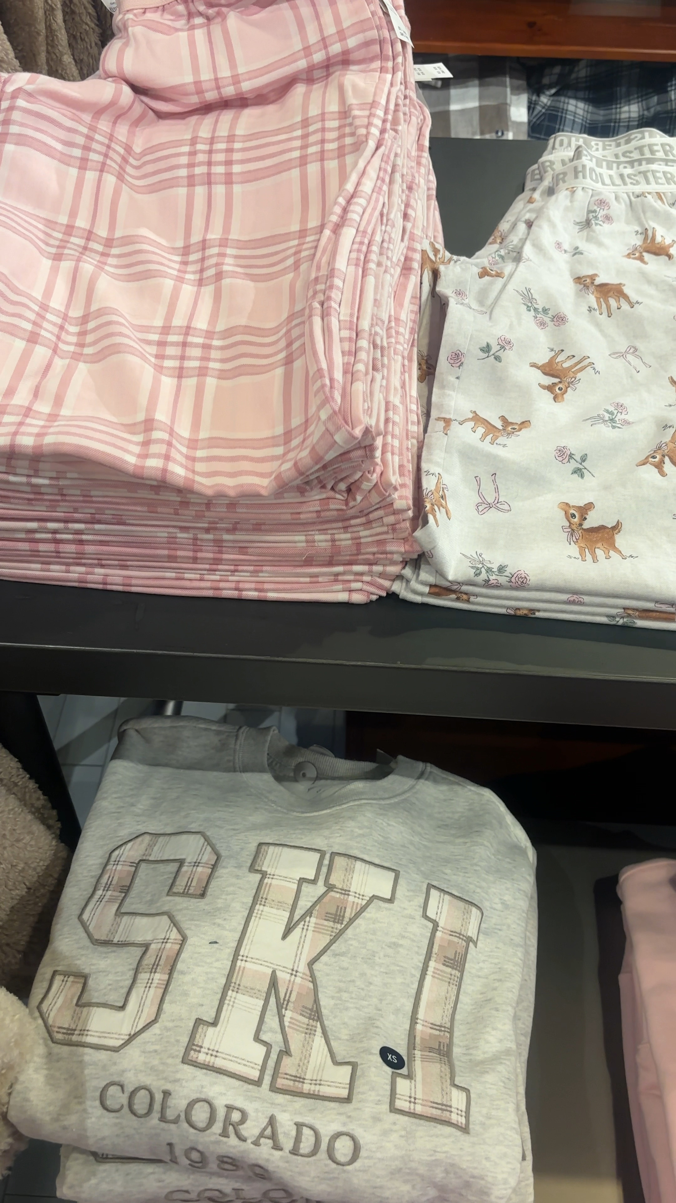 Cozy holiday pajamas 💓

#LTKHoliday #LTKSeasonal #LTKGiftGuide