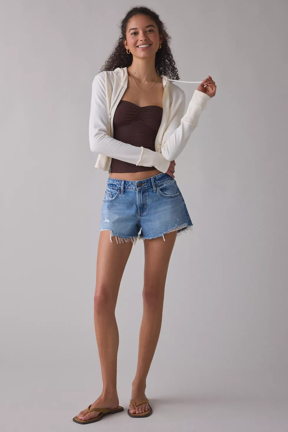 Levi’s® Low Rise Denim Shorts | Urban Outfitters (US and RoW)