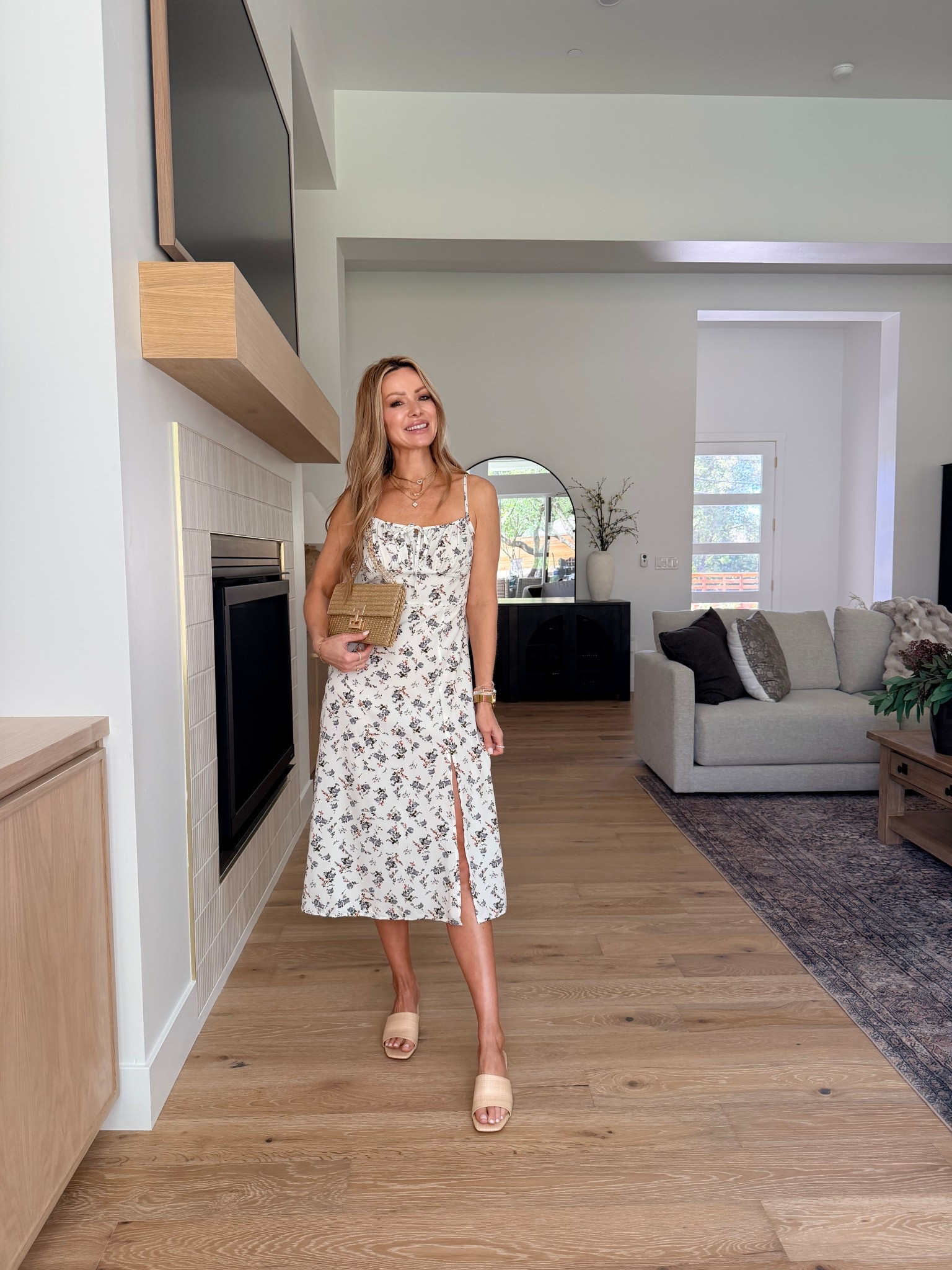 Amazon day date outfits I can’t stop wearing lately 💛✨ (and they’re all SO easy to style) comment AMAZON and I’ll send you the details 

You know those outfits that make you feel instantly put together without trying? This is that lineup. Think neutral chic, flattering fits, and effortless pieces you can wear on repeat.

Pink tank + tailored denim shorts, the cutest little shoulder bag, strappy heels
Easy blue mini dress, lightweight and breathable, throw-on-and-go outfit, neutral accessories
Denim romper, cinched waist, elevated casual vibe, perfect one-and-done look
Floral midi dress, soft feminine feel, flattering slit detail, easy daytime to dinner outfit

Perfect for coffee dates, brunch, errands, or vacation days when you still want to look cute but comfy. These are the kind of affordable Amazon finds that look way more expensive than they are.

Saving you time, money, and outfit stress 🤍

#AmazonOutfits #DayDateOutfit #AffordableFashionFinds #AmazonStyle #NeutralChic