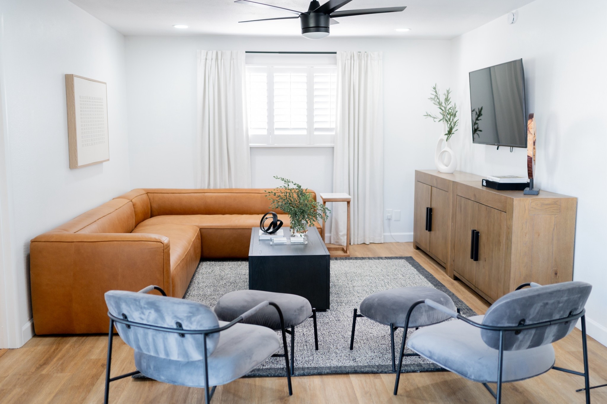 Linking all my favorite items used in my Airbnb property with @wayfair 
The leather sofa is super durable for a rental! 
So many amazing finds, plus some arrive fully assembled! #wayfairpartner #wayfair

#LTKSeasonal #LTKHome #LTKStyleTip