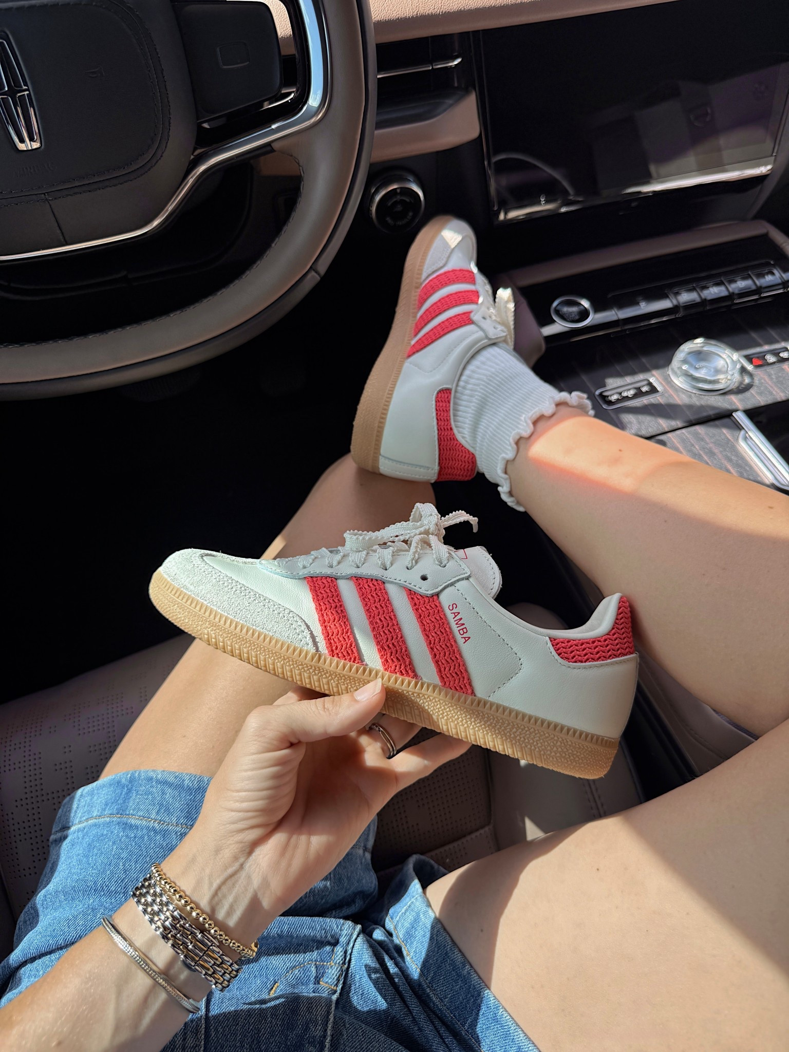 I just found THE sneaker for the summer 🍒 These Sambas are the perfect neutral with a pop of color! I’m obsessed ❤️‍🔥 Be sure to size down 1/2 a size as they run a little big :)

Adidas Samba, Neutral Sneakers, Neutral Style, Trendy Sneaker, Trending Shoes

#LTKU #LTKmomlife #LTKootd