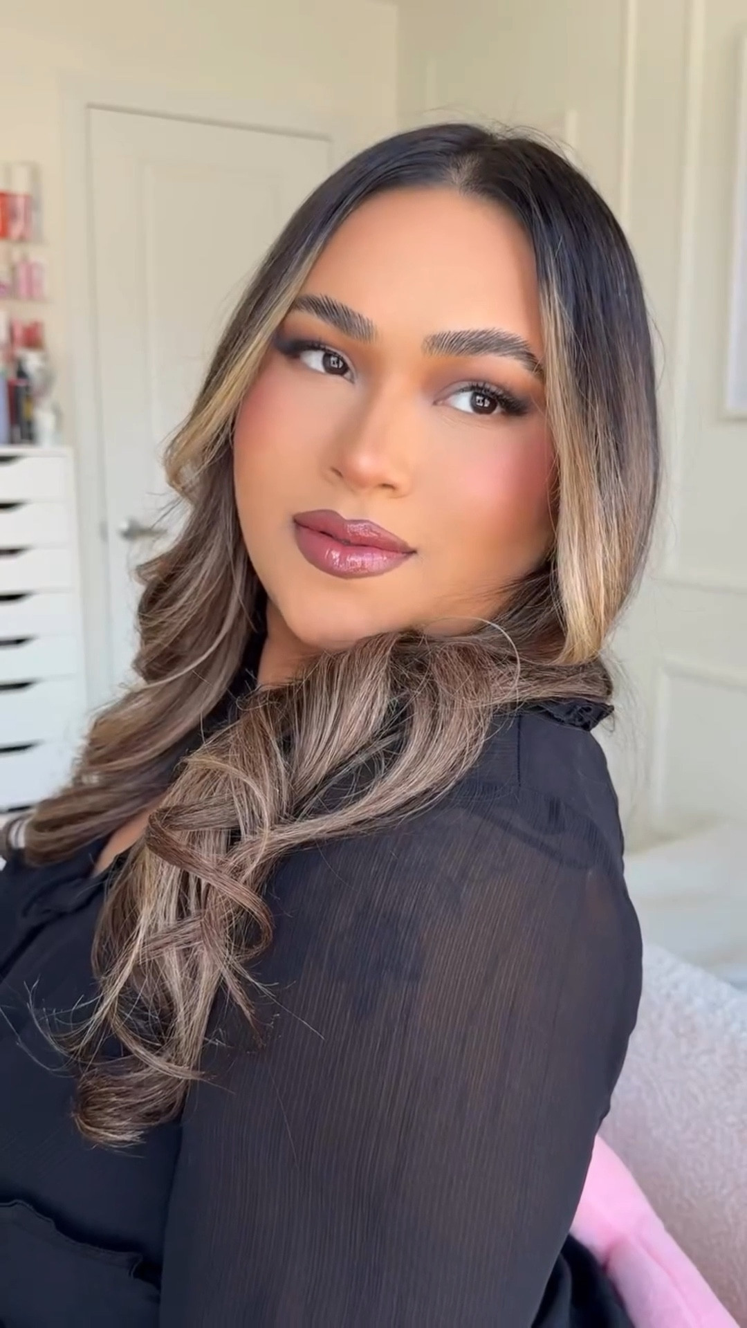 August lips, fall energy 🤎☕️🪵🍂

Drop the word ‘NEED’ down below and I’ll send you the lip combo 💌

#lipcombo #fallmakeup #makeup #lippie

#LTKSeasonal #LTKBeauty