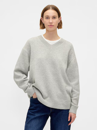 CashSoft Oversized V-Neck Sweater | Gap (US)