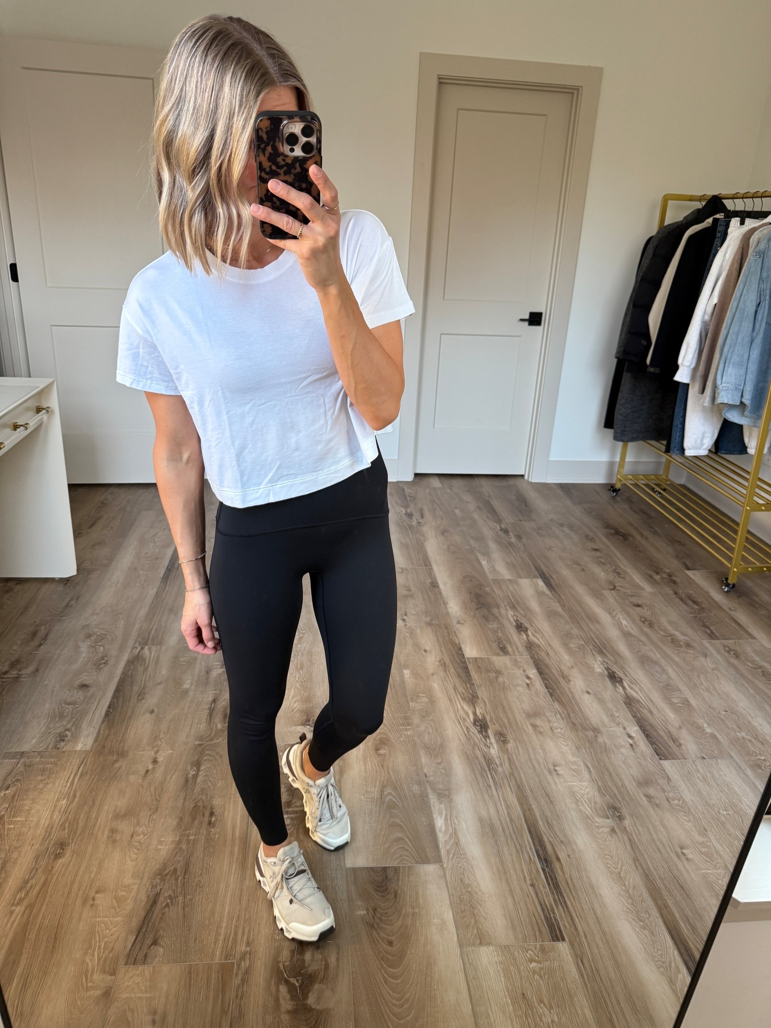 Wearing small leggings (full length), crop tee + sports bra

#LTKSaleAlert #LTKActive #LTKFindsUnder100