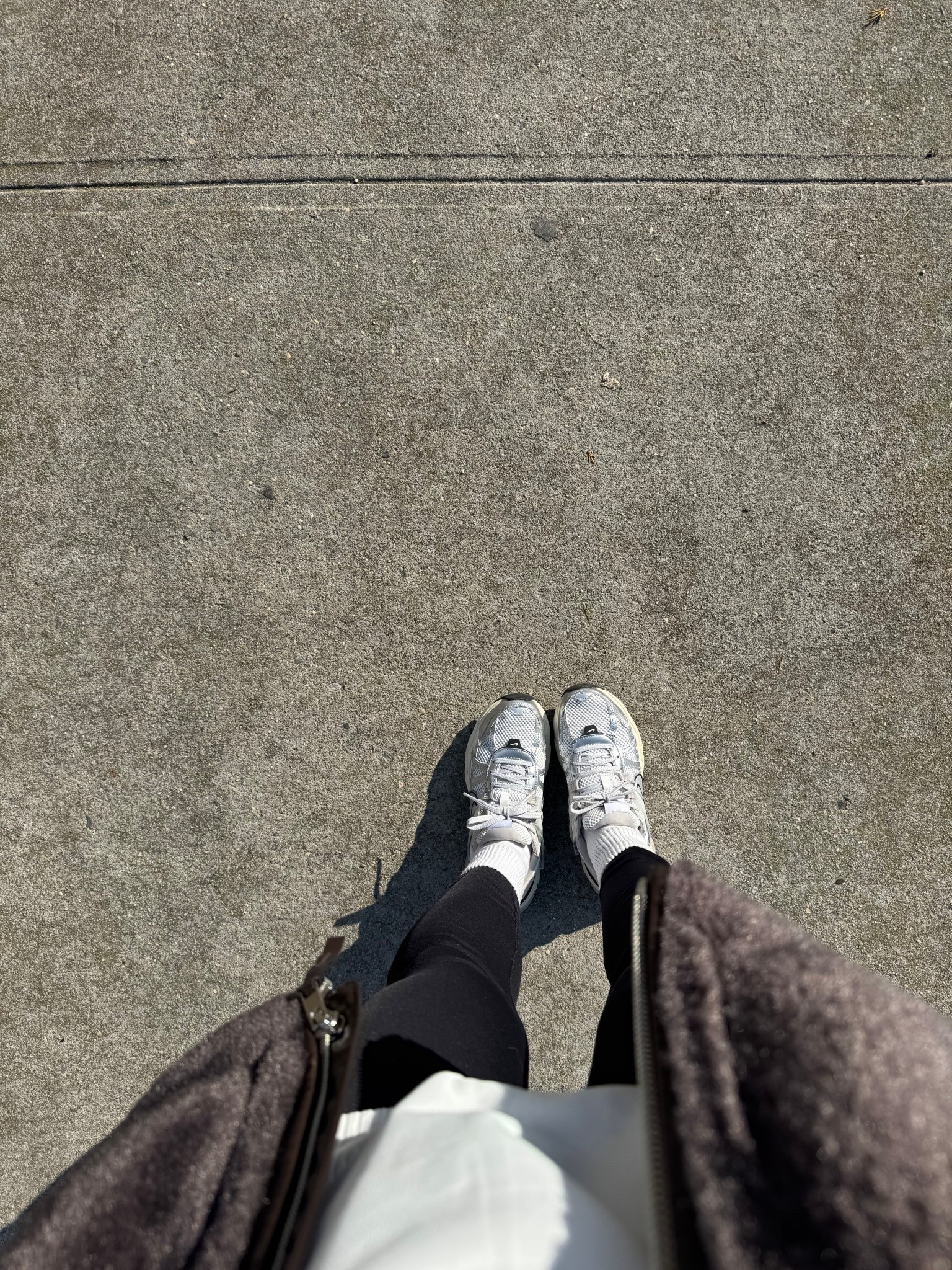 the comfiest sneakers! i’m obsessed with these, runs true to size 

#LTKfitnessgoals