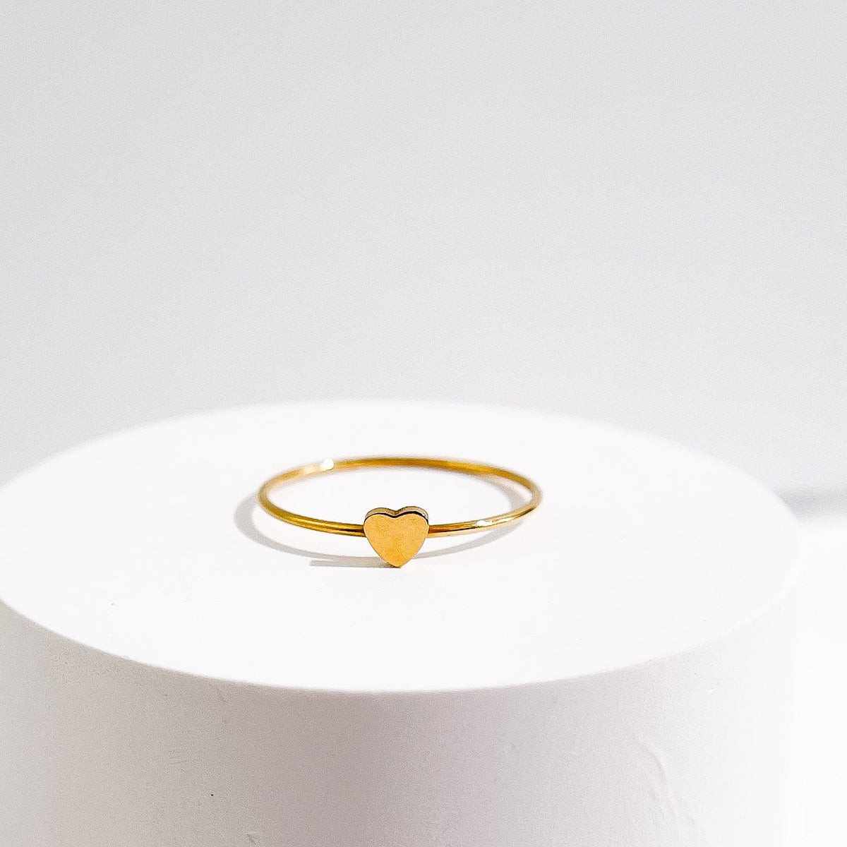 Dainty Heart Ring in Gold | Flaire & Co.
