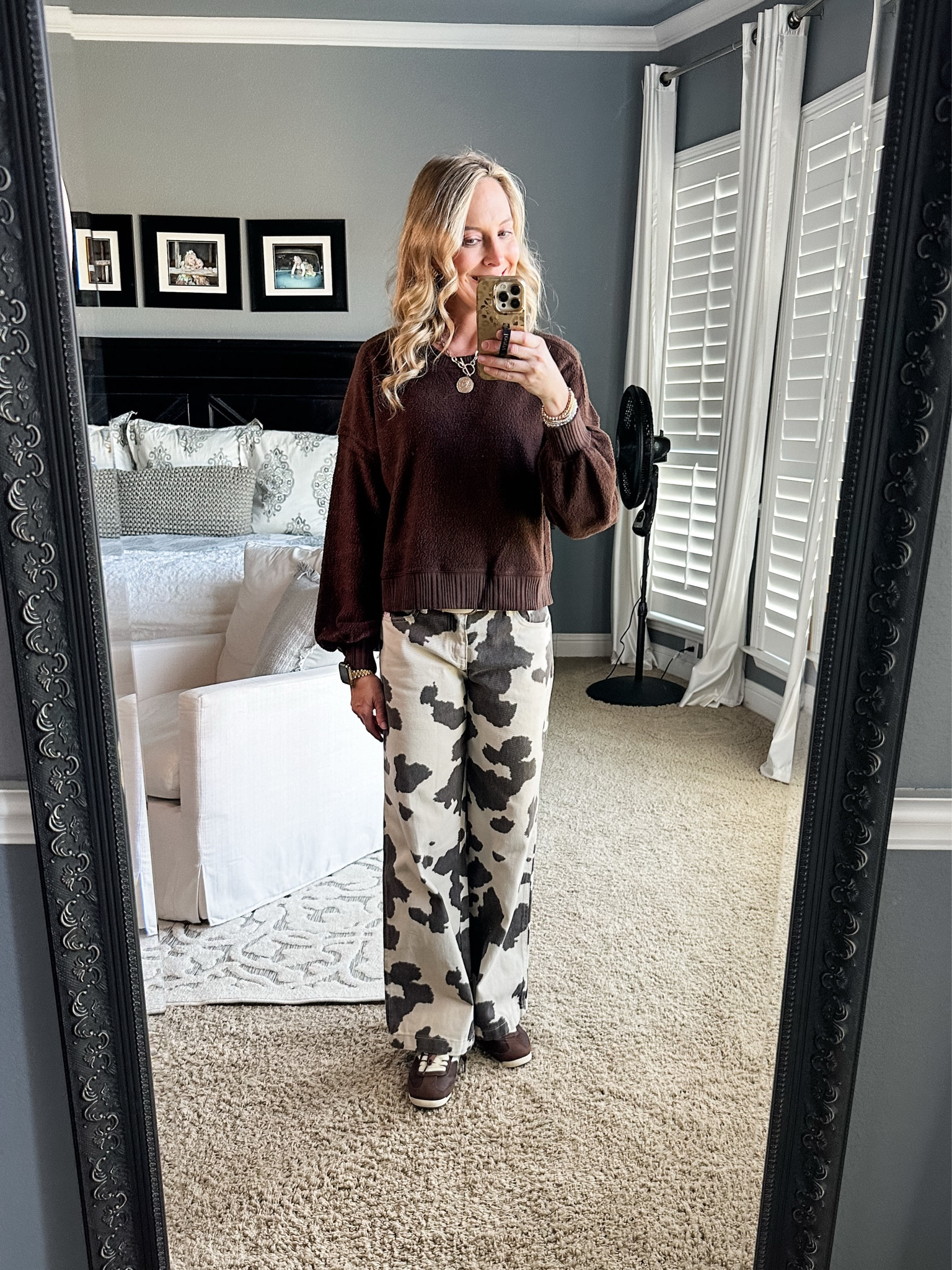These cow pants are so cute! Styled them a few different ways. I’m wearing a size small. 

Cow print | denim | jeans | fall outfit | fall outfits | casual | casual outfits| date night | Target | sweatshirt | comfy outfit | cozy | pullover  | sneakers | tennis shoes 


#LTKStyleTip #LTKSaleAlert #LTKFindsUnder50