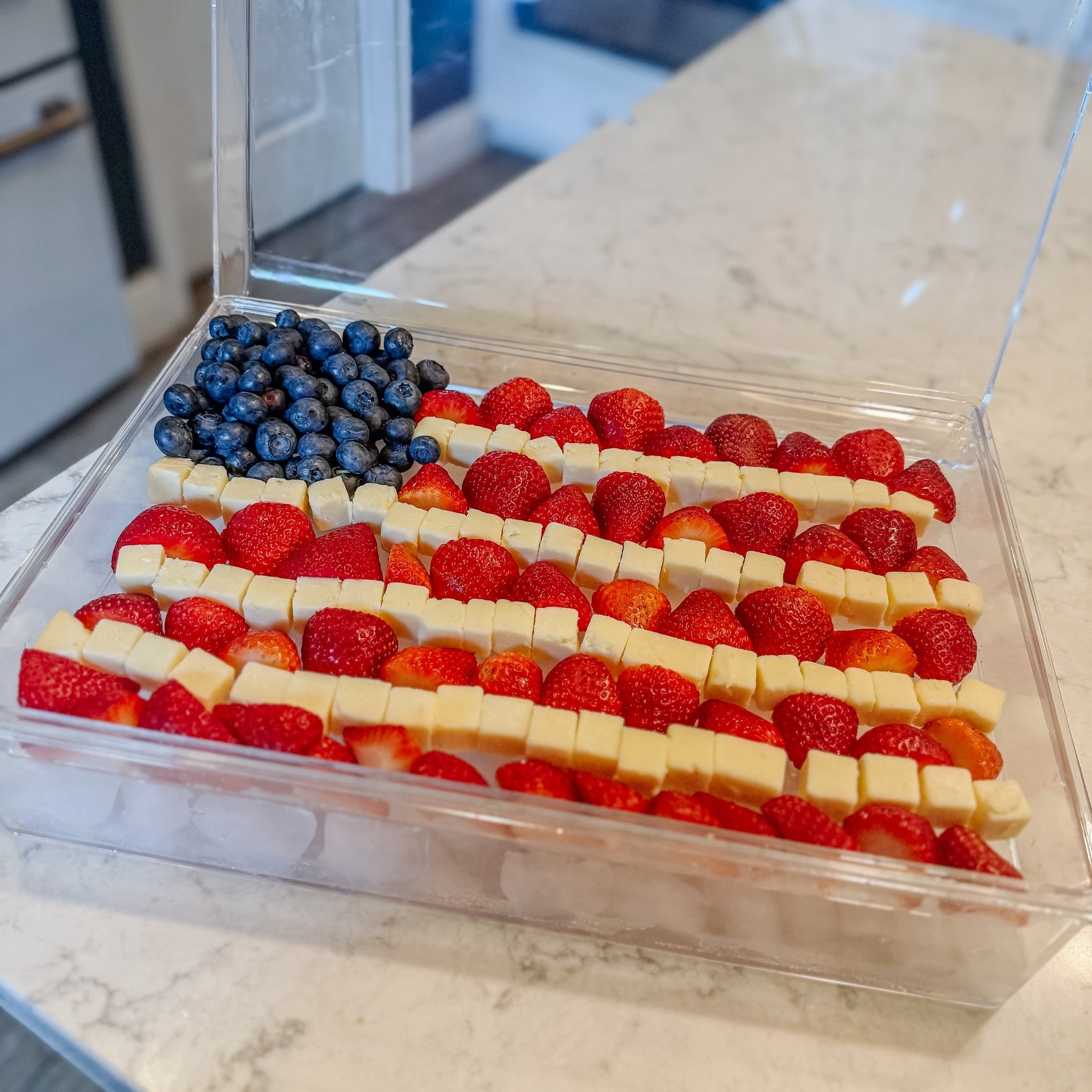 Chilled party platter with lid for hosting
Stays cold for HOURS!

Entertaining
Labor Day
Summer barbecue ideas
Kitchen 
Amazon finds 

#LTKSaleAlert #LTKParties #LTKHome