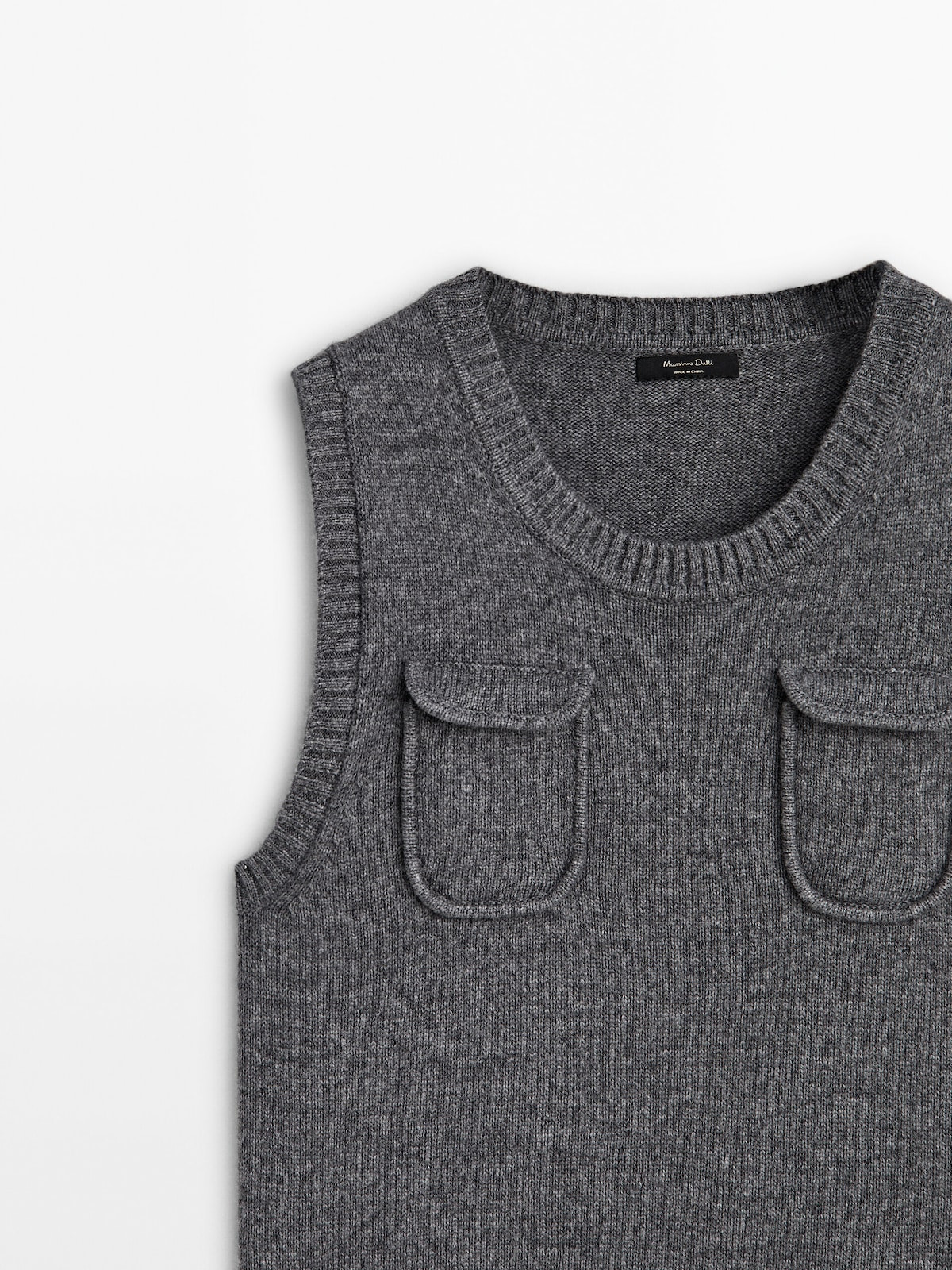 Strickweste aus Wollgemisch mit Taschen | Massimo Dutti DE