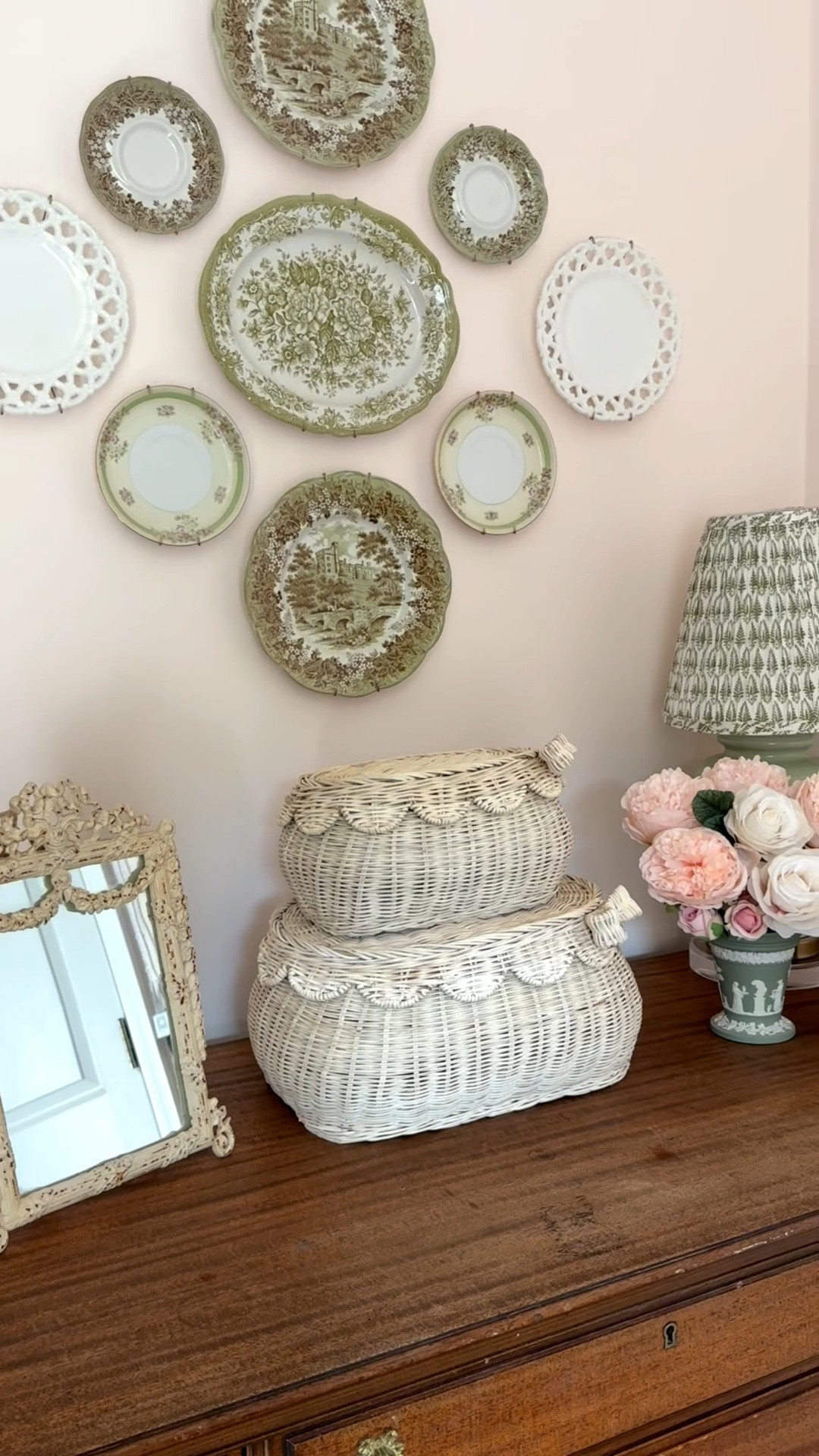 These storage baskets from @bebebask are way too beautiful to be hidden away. They deserve their own spot front and center!  #amazonfind 