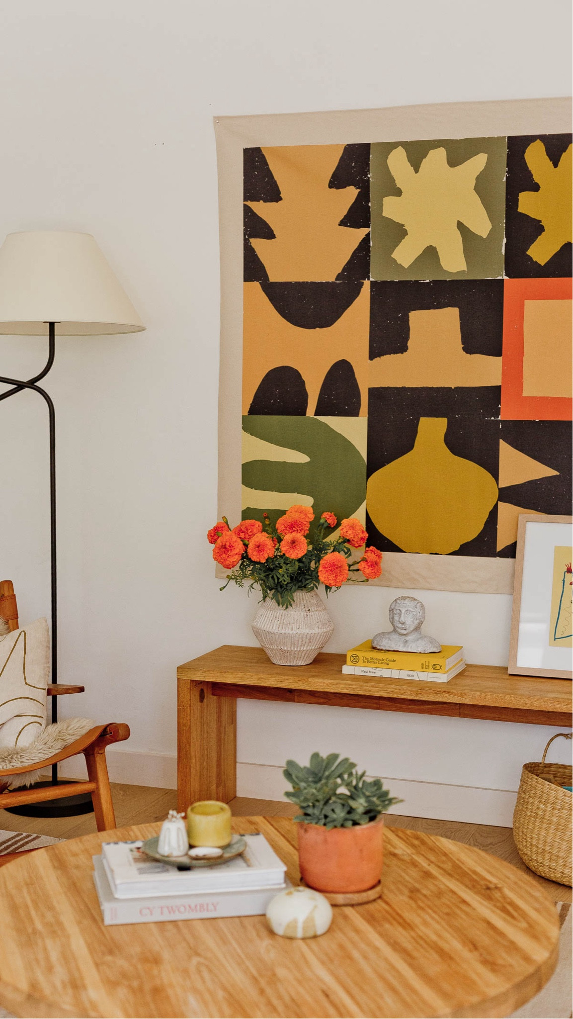 Got a new piece of artwork from Upton https://www.whatsupton.com/ and rearranged some things in the living room. Floor lamp - art - book shelf - coffee table - home decorr

#LTKHome