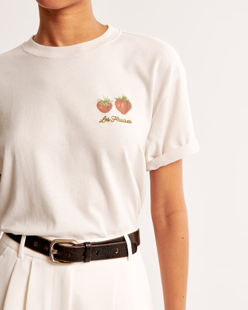 Oversized Strawberries Graphic Tee | Abercrombie & Fitch (US)
