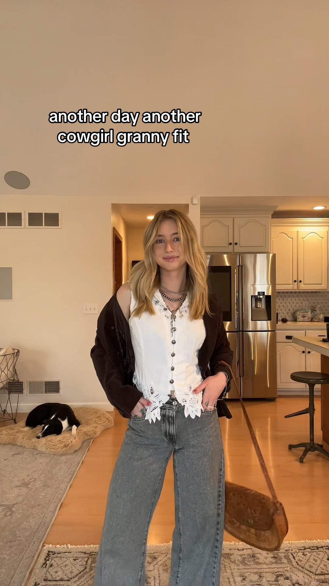 linked similar for the top bc it’s vintage :) 🫶😚 