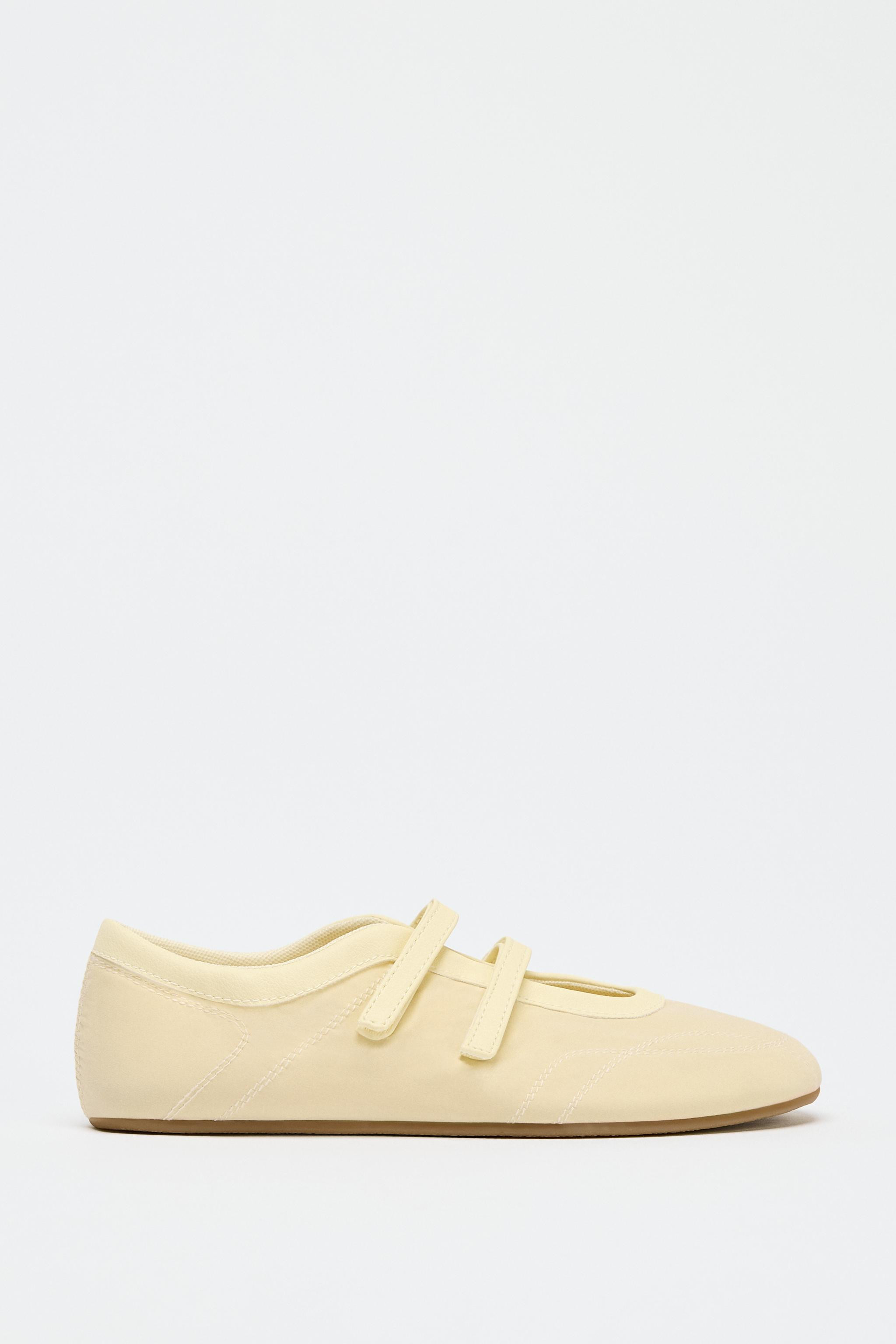 SATIN EFFECT TOPSTITCHED BALLET FLATS | Zara US