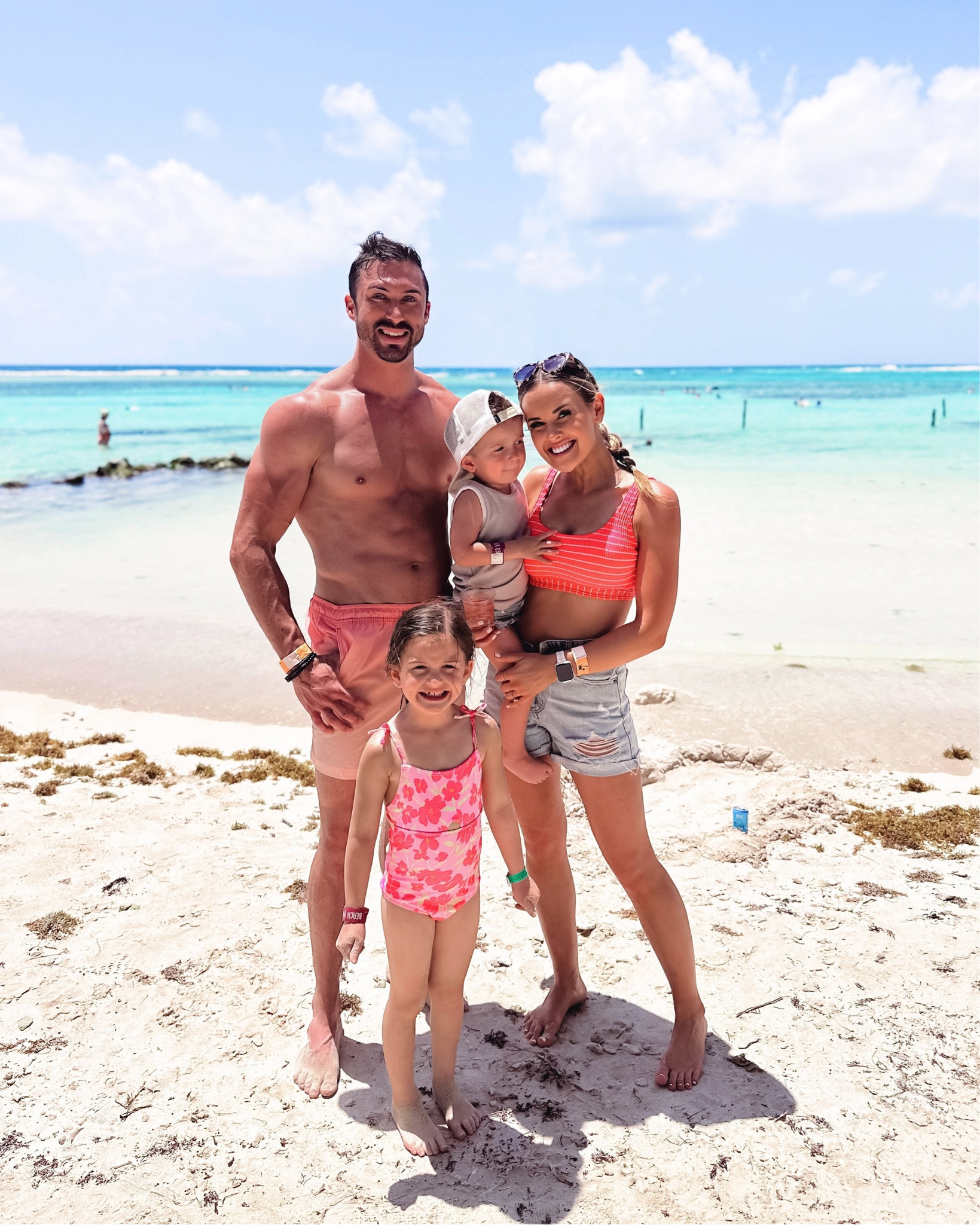 Family beach trip 🫶🏼 Costa Maya, Mexico 