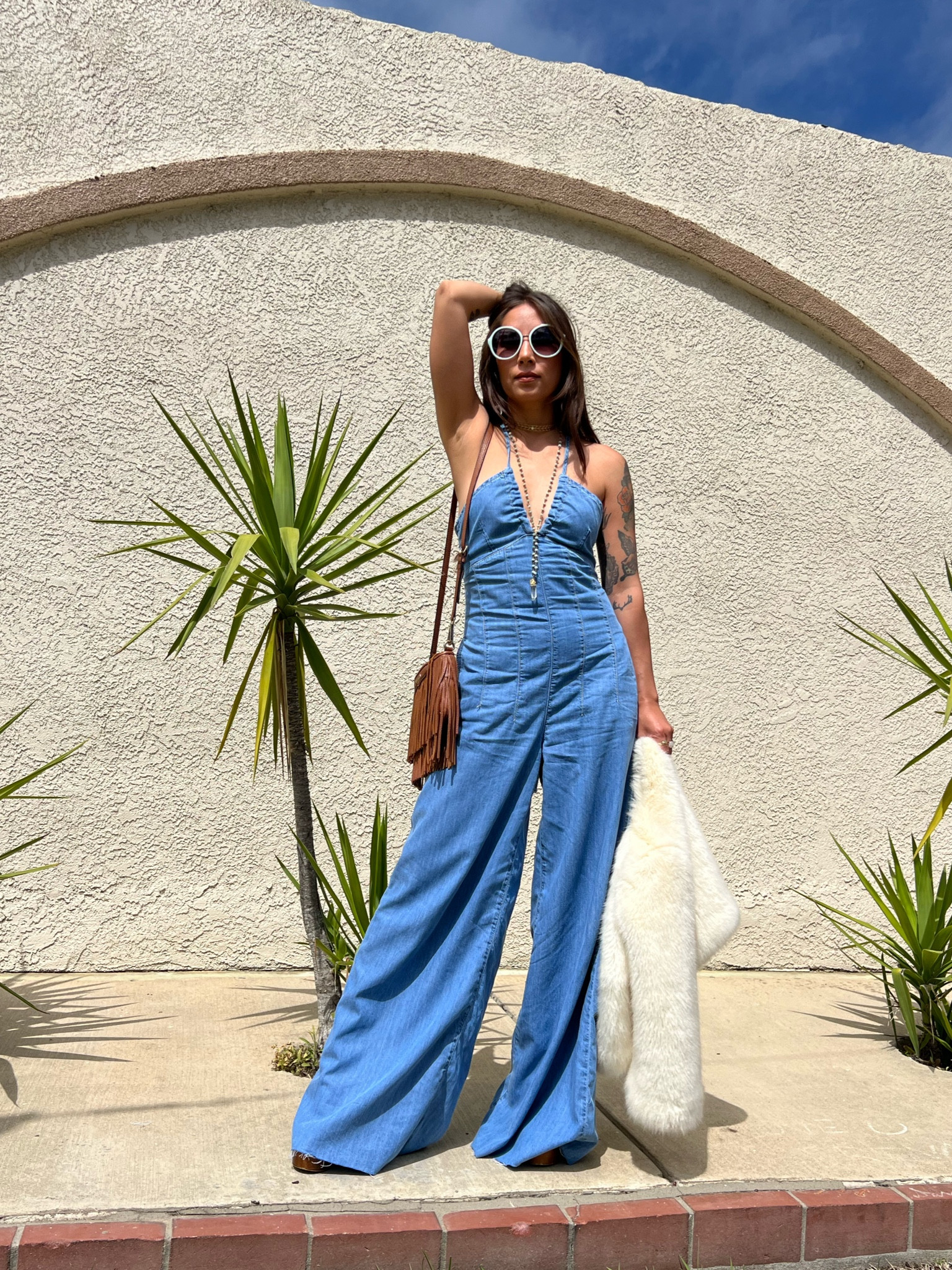 Denim goddess vibes! Free people bringing all the 70s dreams to life!