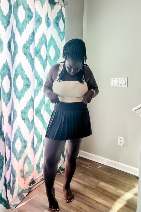 Give me all the pleated Skorts for summer. Love this one from #aerie with built in pockets on the shorts!! 
I’m wearing a medium.
Pleated Skirt
Athletic 

#LTKActive #LTKMidsize #LTKFindsUnder100