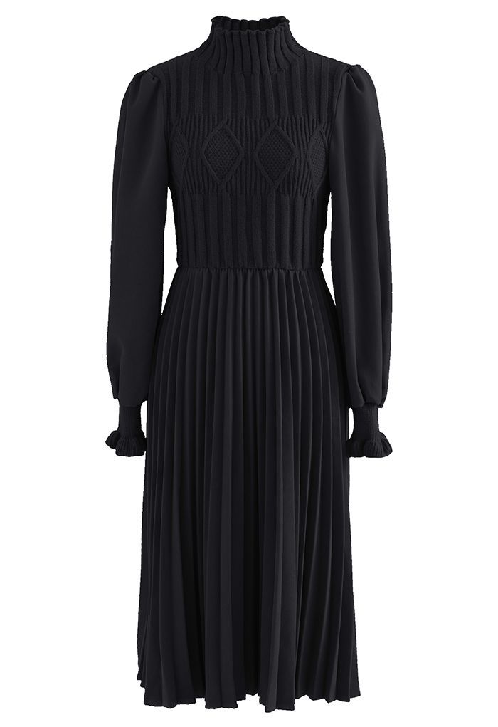 Cable Knit Spliced Pleated Midi Dress in Black | Chicwish