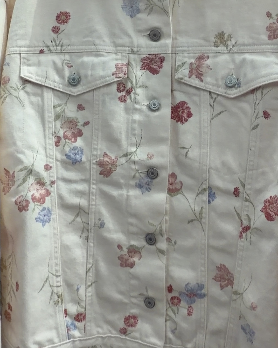 This was a super cute set I regret not trying on! Old Navy is winning for the spring!

#LTKSeasonal #LTKvlog #LTKMidsize