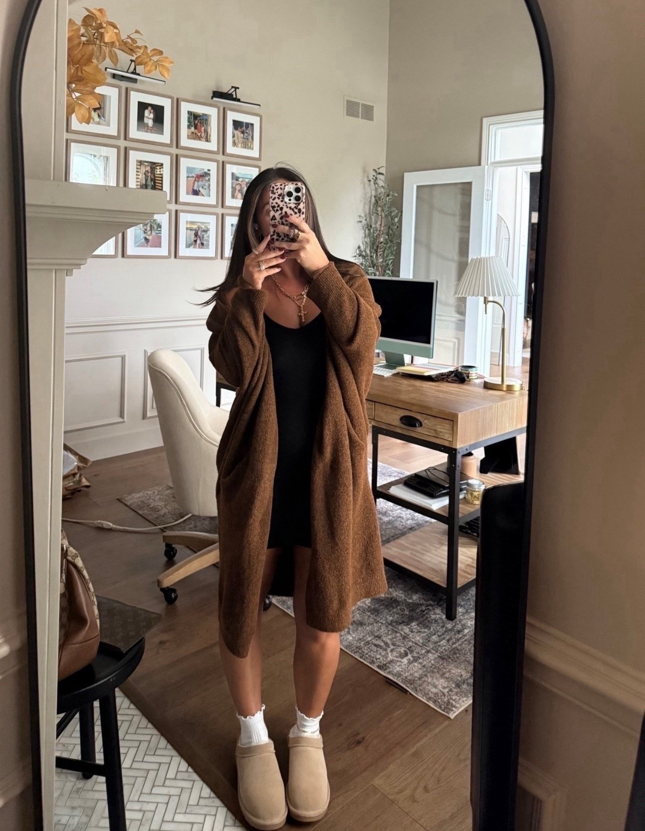 The coziest cardigan 

#LTKSeasonal #LTKStyleTip #LTKFindsUnder50