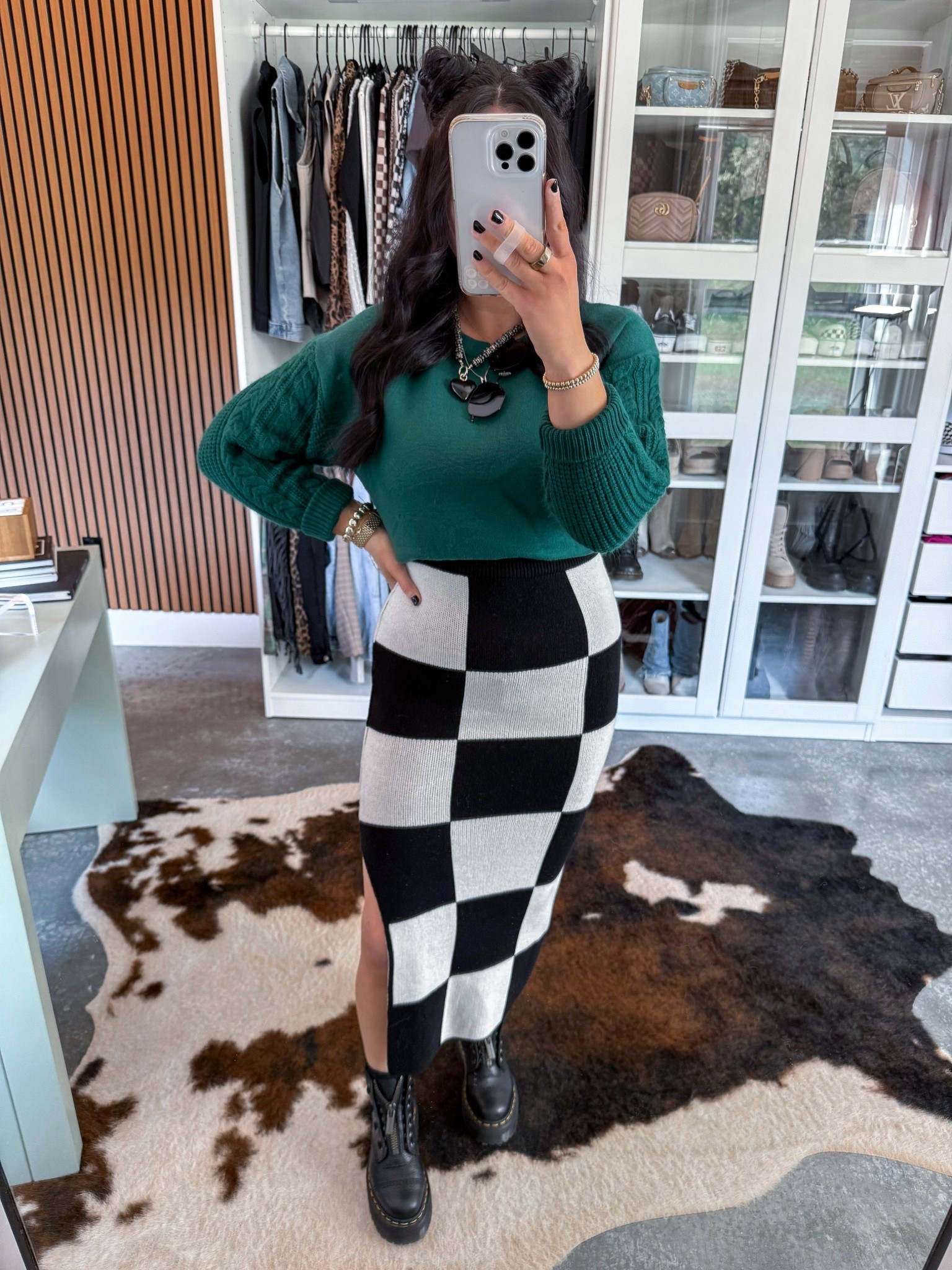 Sweater - small (forest green color)
Skirt - xs long
Bralette - medium
Shapewear - medium

This black & white checkered skirt will forever be one of my favorite amazon finds 👏🏼 The quality is insanely good (super thick knit material) I paired it withe this dark green sweater & finished the look with my platform doc martens! *I did style this look before announcing the bump — so this skirt is also very bump friendly! 👏🏼



#LTKBump #LTKFindsUnder100 #LTKFindsUnder50