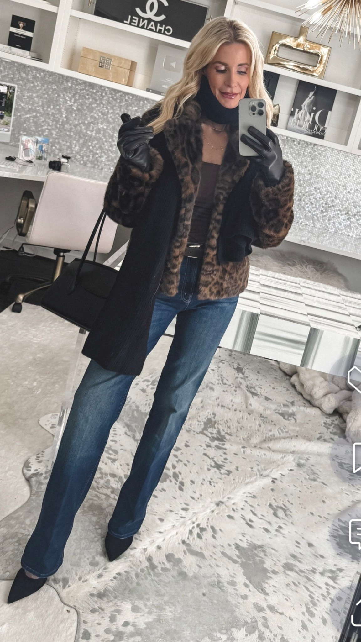 Cashmere scarf under $100 ✨ This chic cashmere wrap is real cashmere, incredibly soft, and such a luxe find for the price. I always travel with it because airplanes are freezing, and it’s the perfect carry-on essential to stay warm while still looking polished. An easy gift idea that feels timeless and elevated without the high price tag. 

 

#LTKootd #LTKOver40 #LTKFindsUnder100