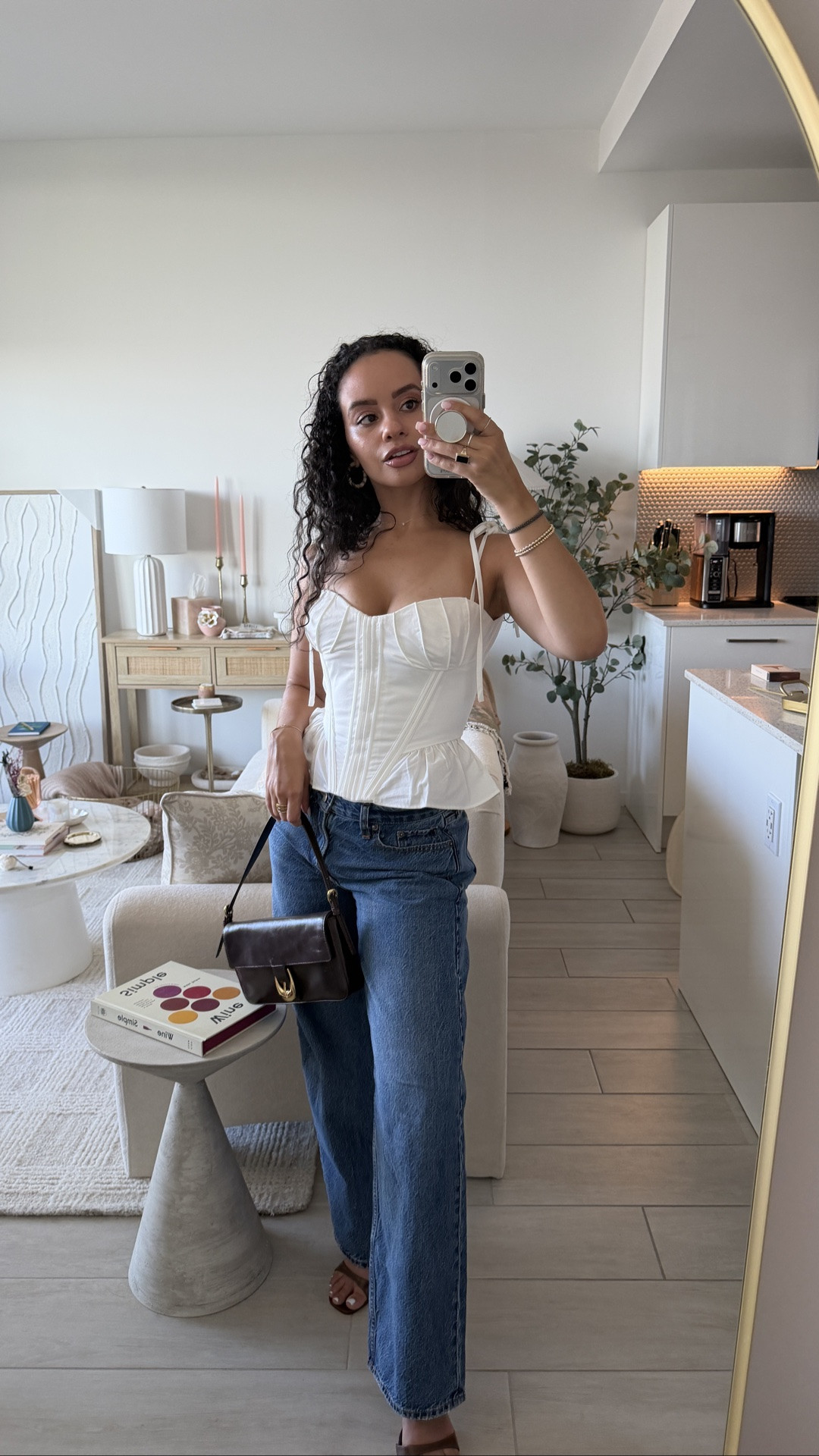 OOTN, the perfect date night, GNO, or brunch outfit. Transitions perfectly from day to night in the summer. 

Size small top, 25 curve love regular length jean, TTS heel. Purse is in espresso color. @abercrombie

#LTKgrwm #LTKootd #LTKdayinmylife