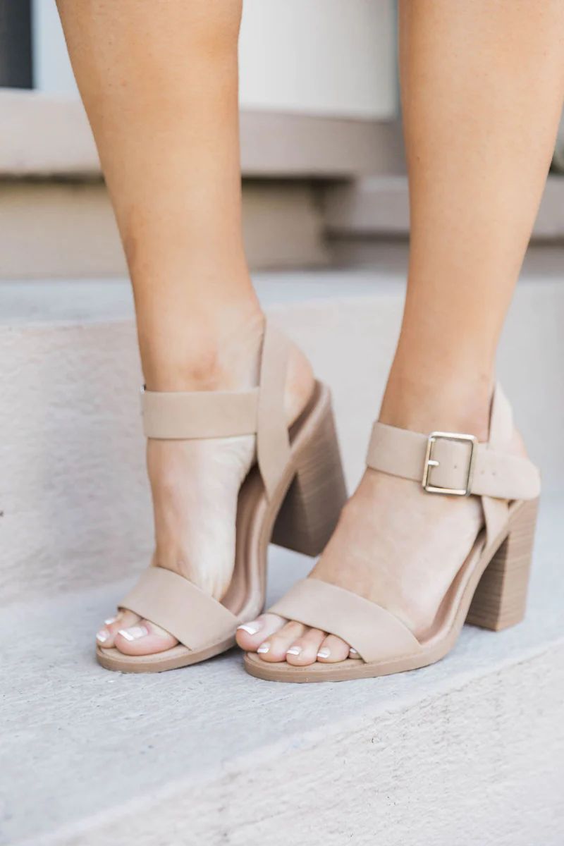 Lizzie Block Natural Heels | The Pink Lily Boutique