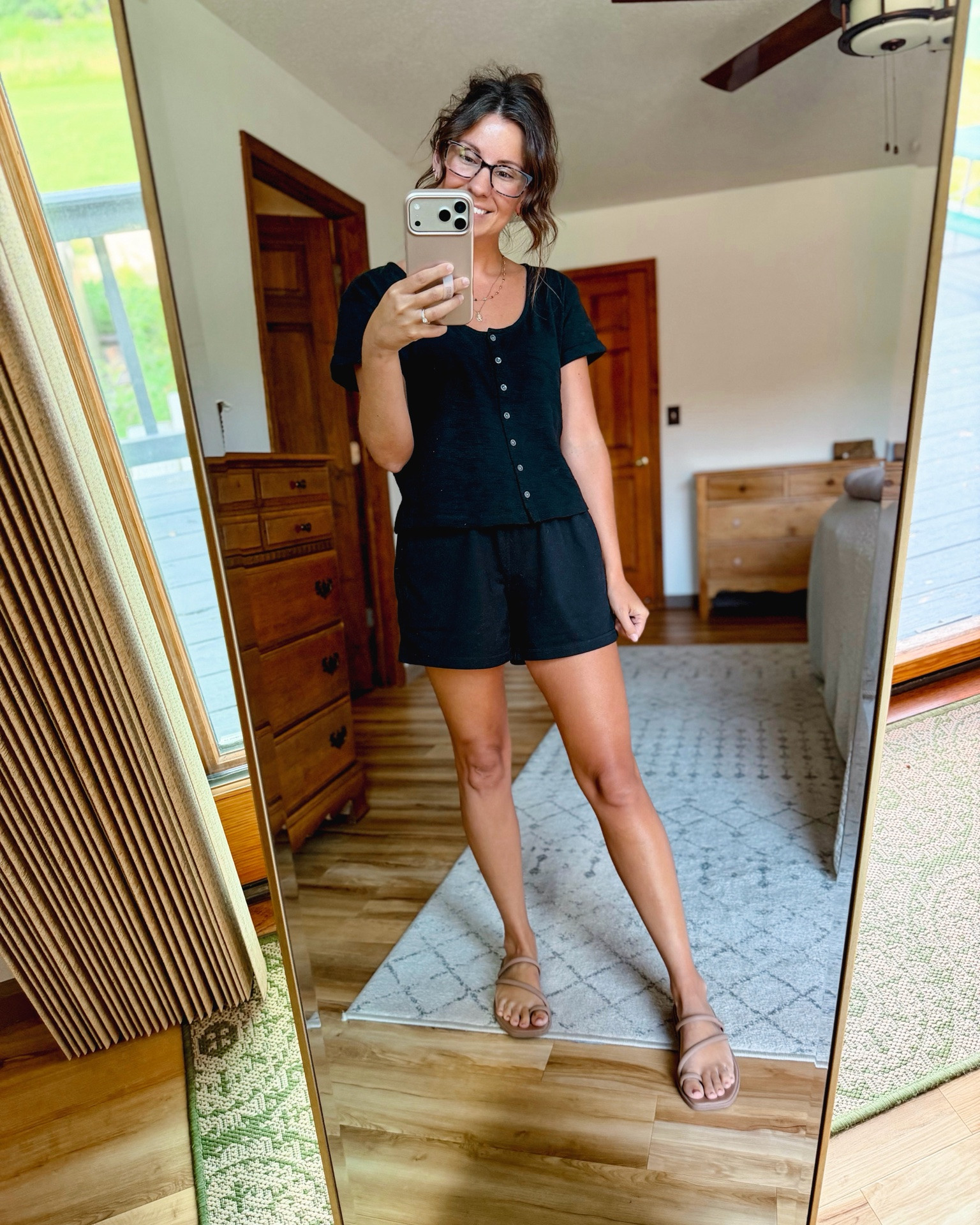 xs in my tee shirt, small in my shorts and 6 in my Croc sandals 🖤

#LTKPetite #LTKgrwm #LTKootd