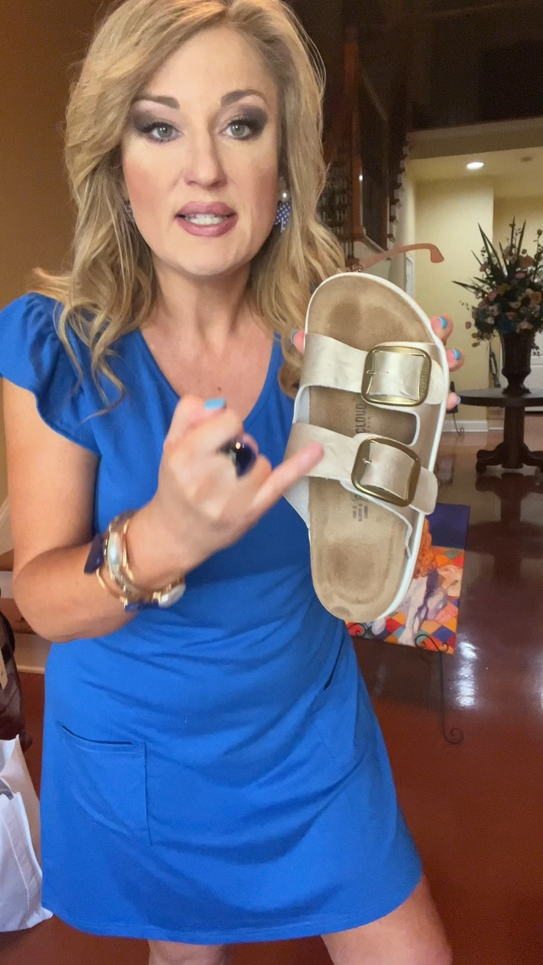 Most comfy sandals I own!  Accommodate wide, regular or narrow feet

#LTKmomlife #LTKOver40 #LTKootd