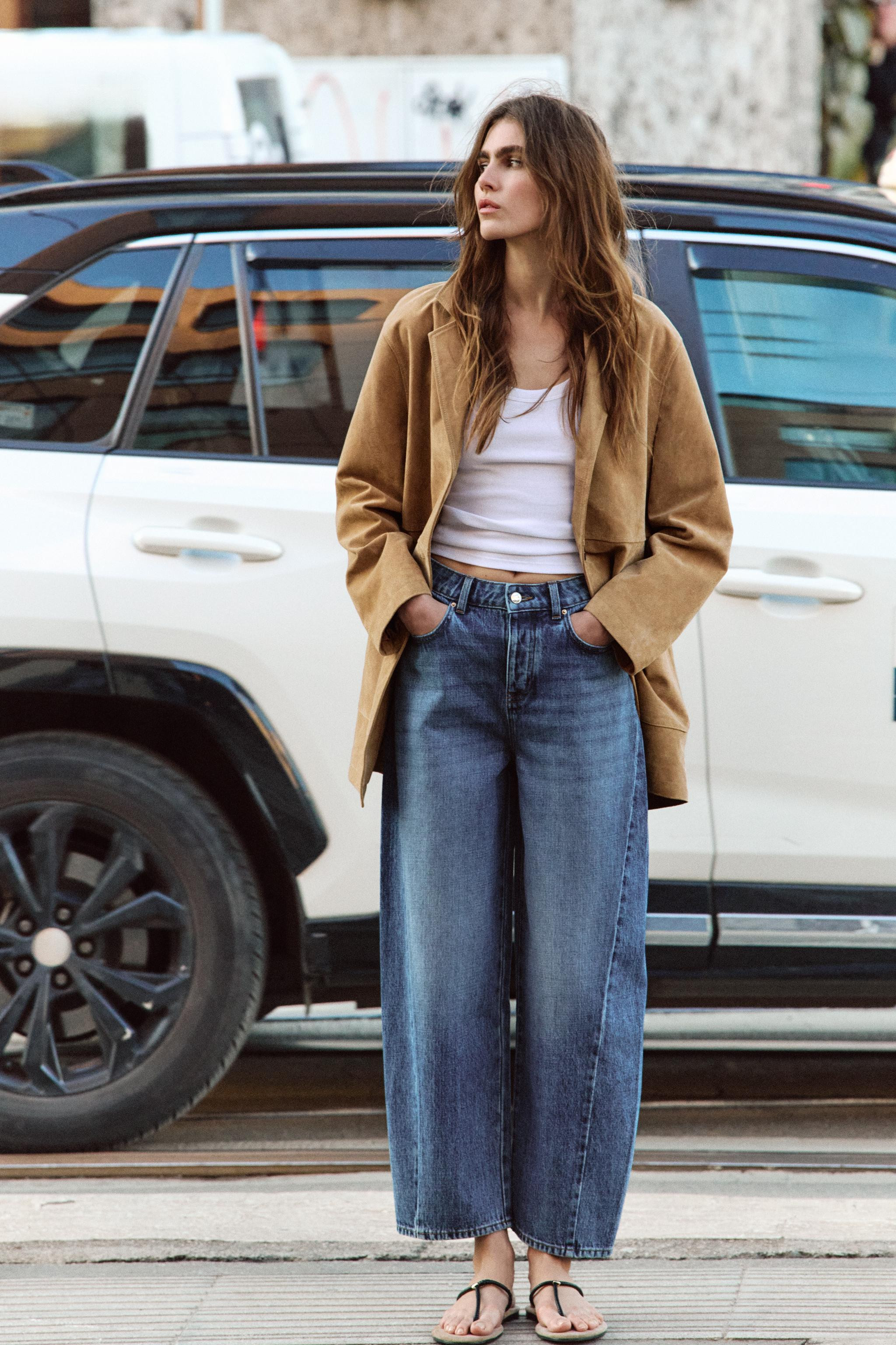 Z1975 HIGH WAISTED BARREL JEANS WITH SEAMS | Zara US