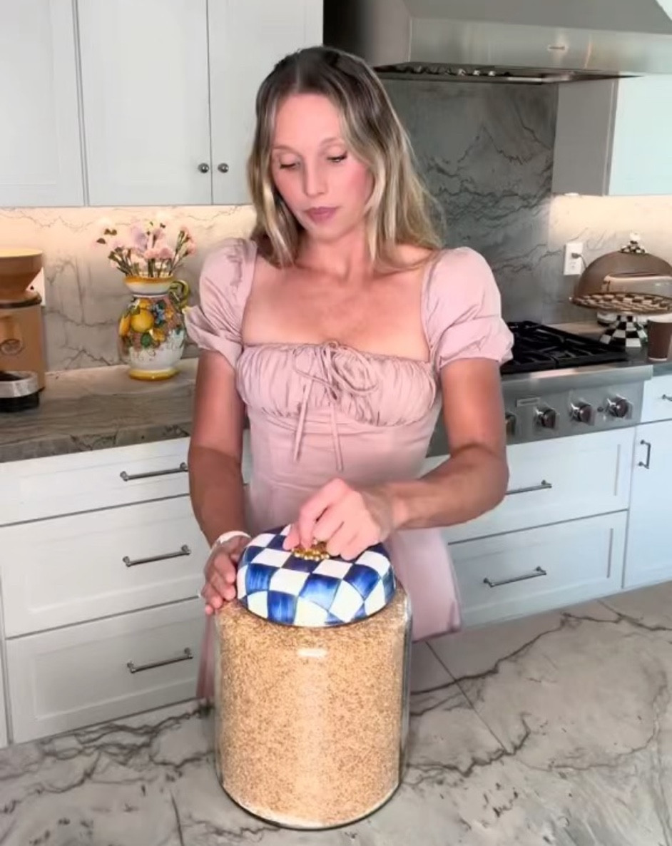 I’m such a fan of House of CB’s dresses. They’re super feminine and great quality 

#LTKStyleTip #LTKFamily #LTKHome